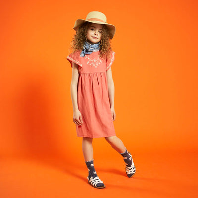 Robe avec fleurs brod es rose