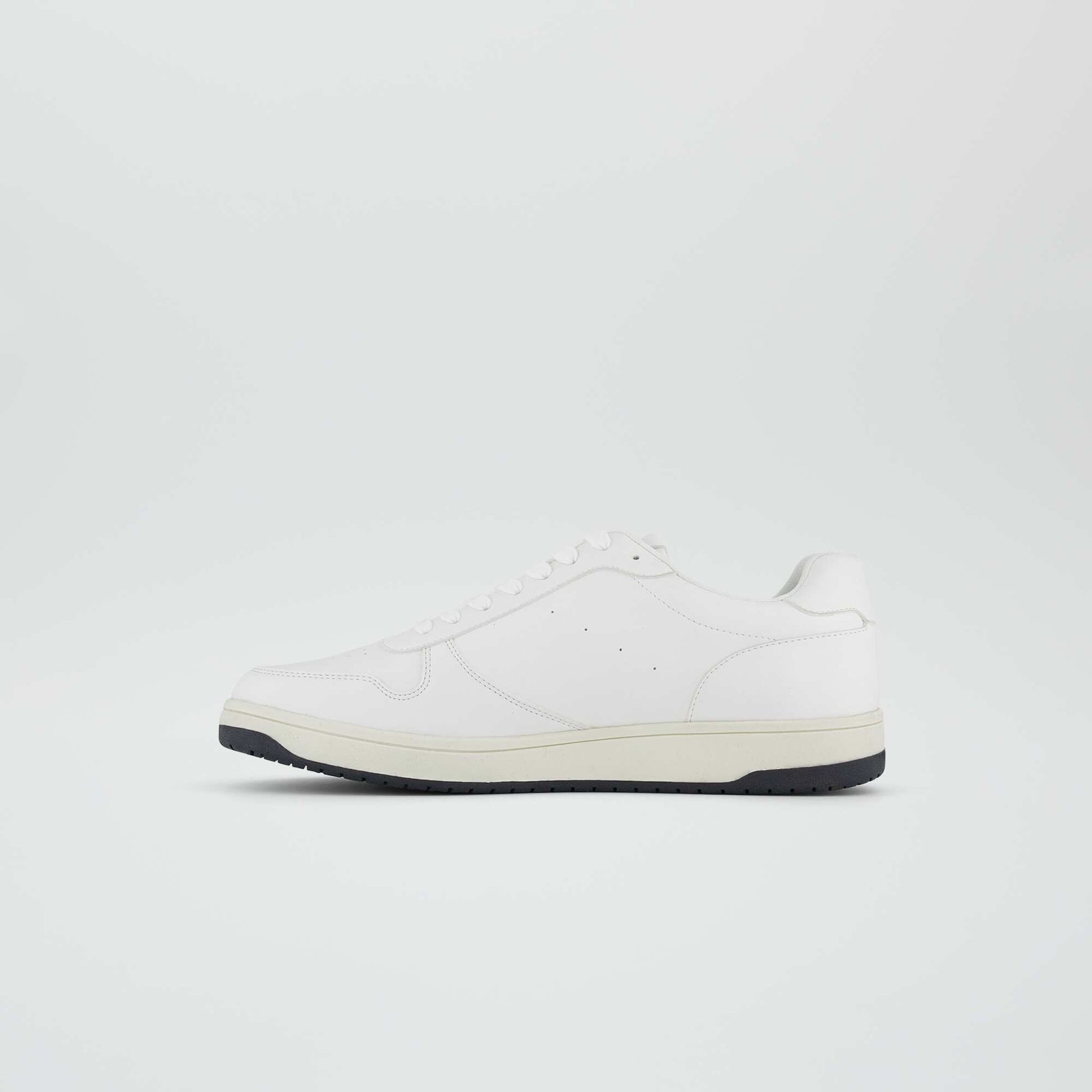 Baskets de ville basses blanc
