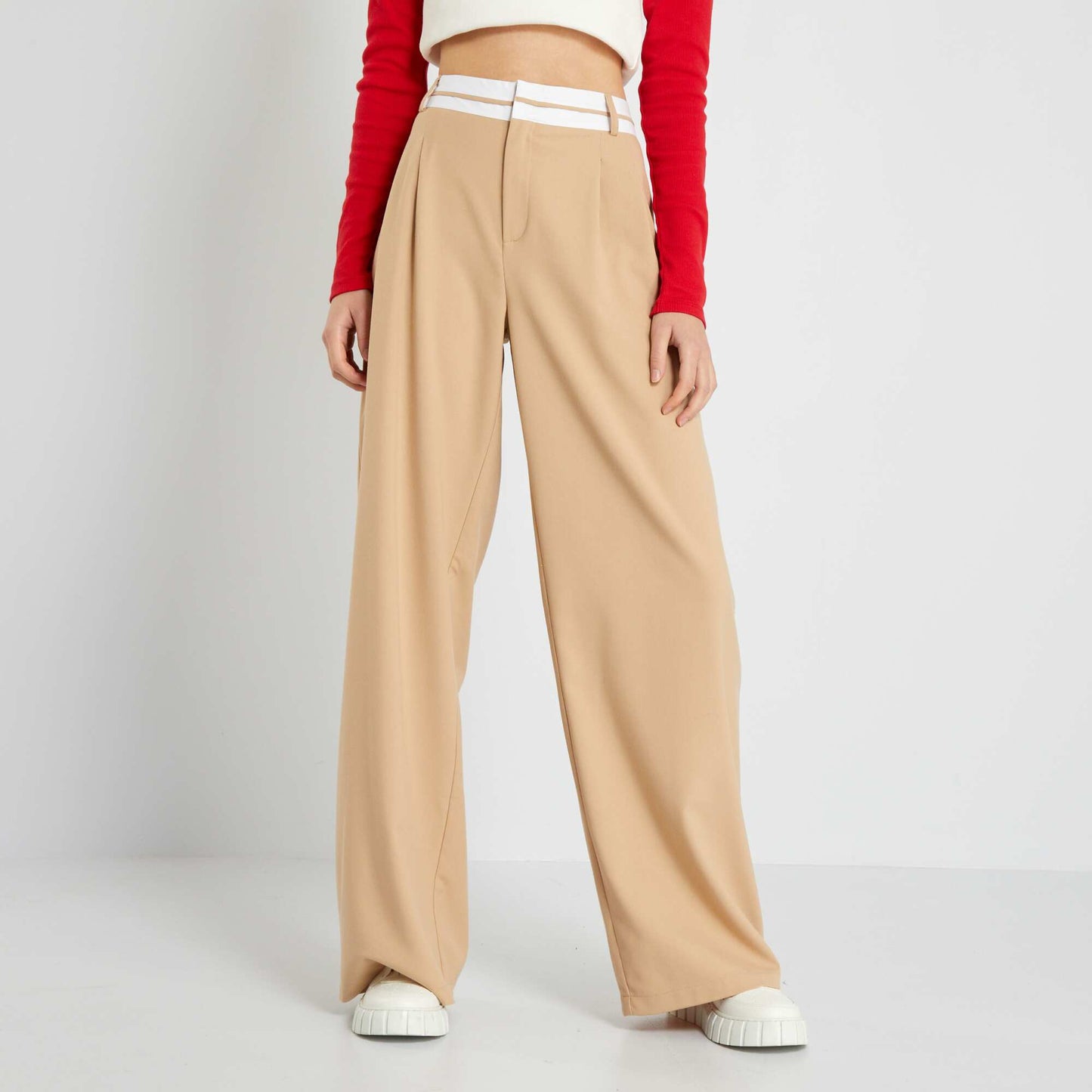 Pantalon large avec ceinture contrastante Beige