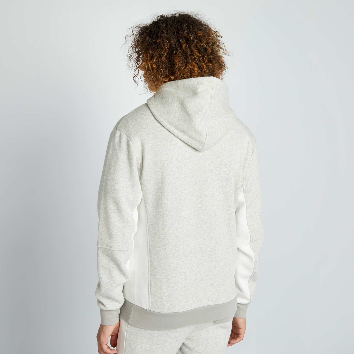 Sweat capuche unie en molleton blanc