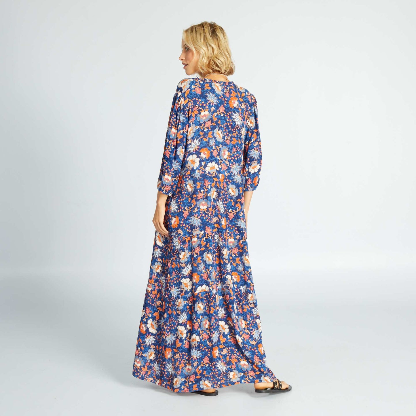 Robe longue en maile cr p e Bleu fonc