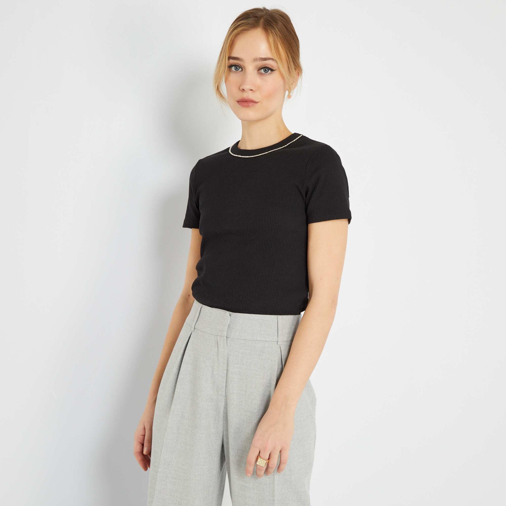 T-shirt en maille c tel e noir
