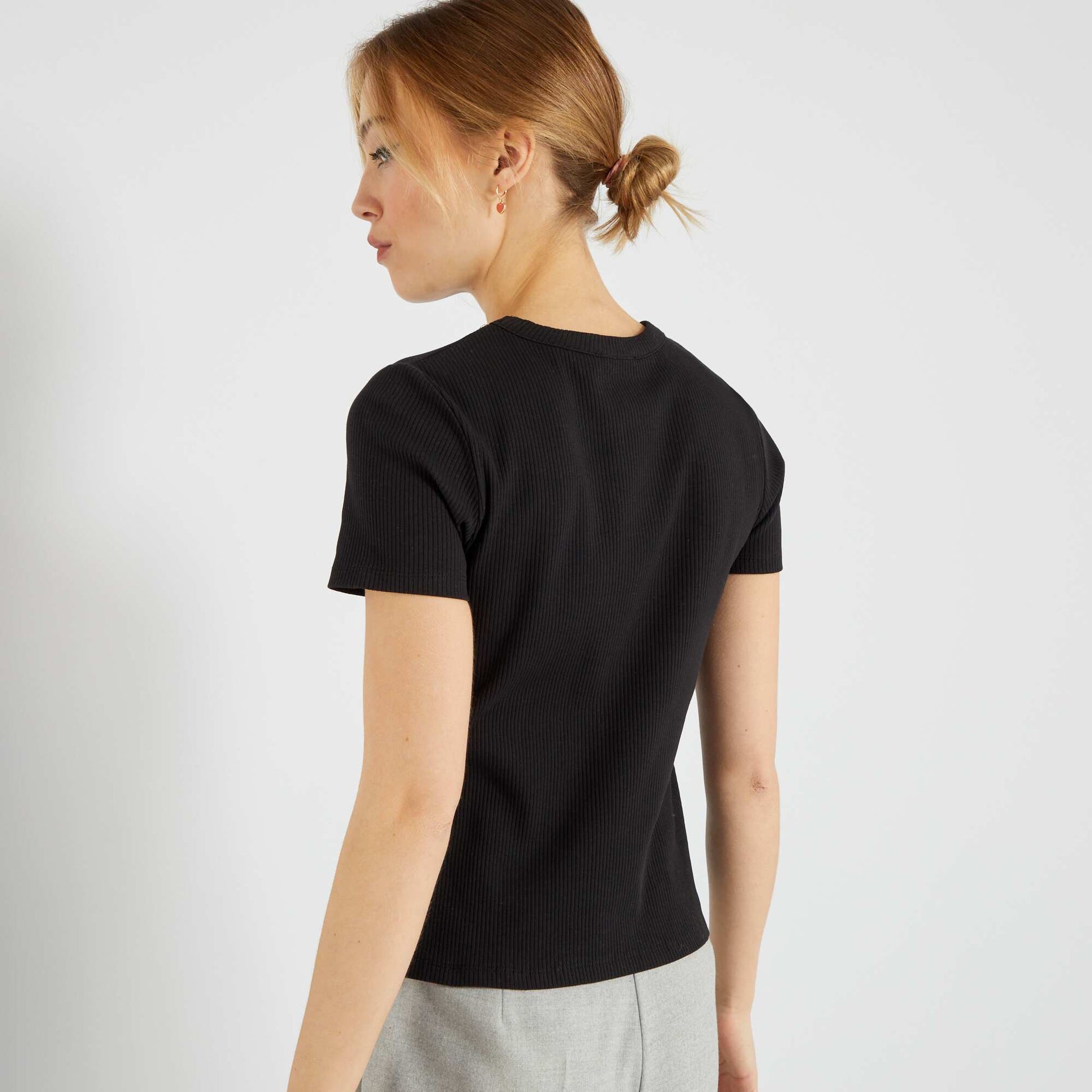 T-shirt en maille c tel e noir
