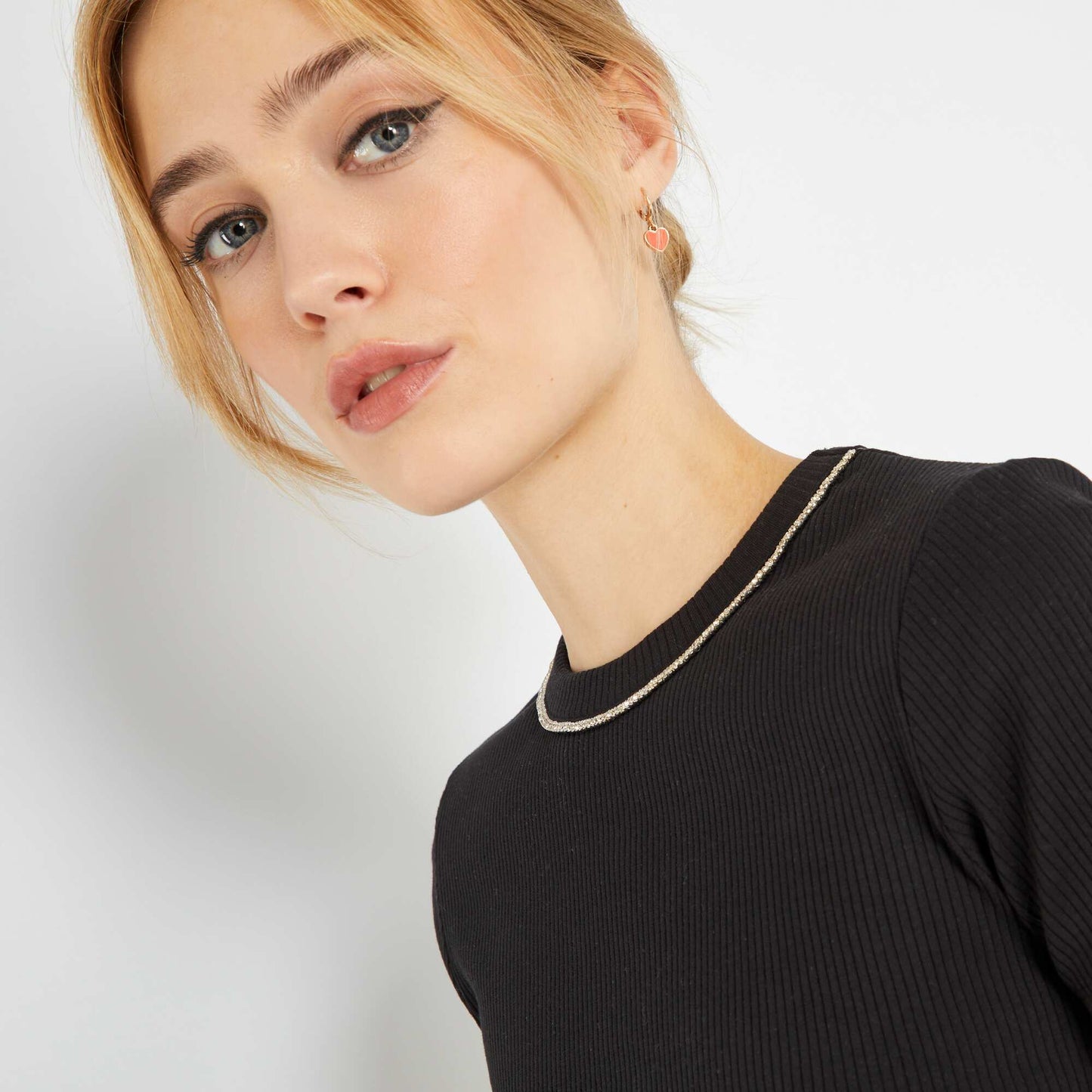 T-shirt en maille c tel e noir