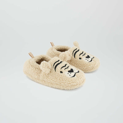 Chaussons en sherpa Beige