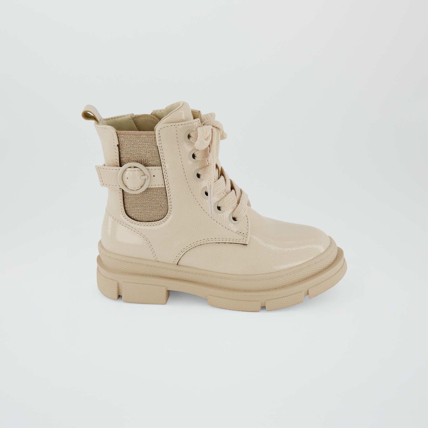 Boots   lacets et semelles crant es Beige