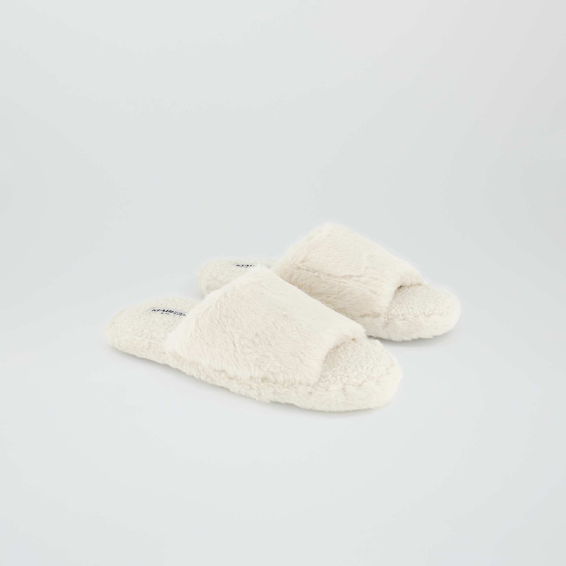 Chaussons mules en sherpa blanc