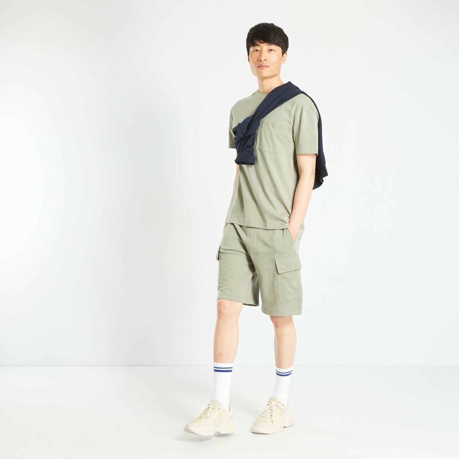 T-shirt large en jersey avec poche Vert gris