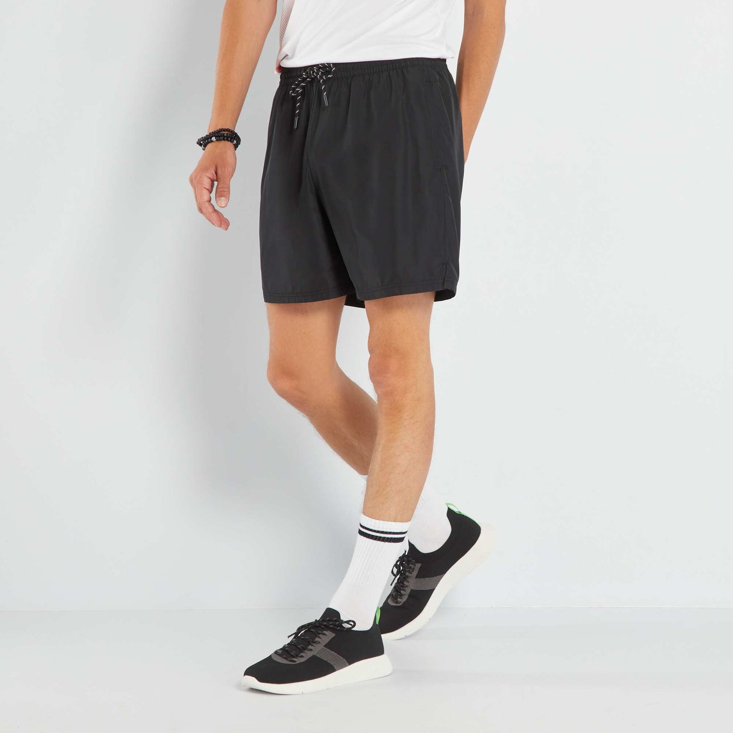 Short de sport noir