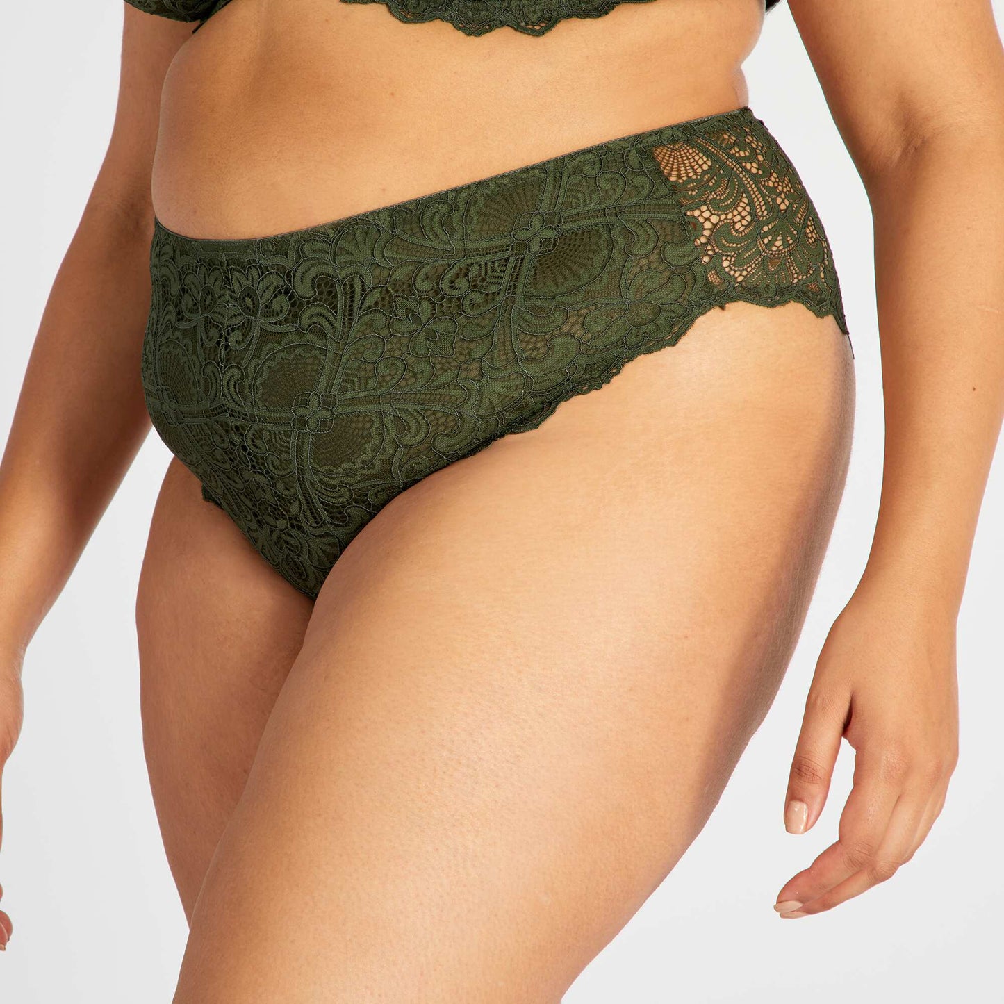 Tanga en dentelle arabesque Kaki