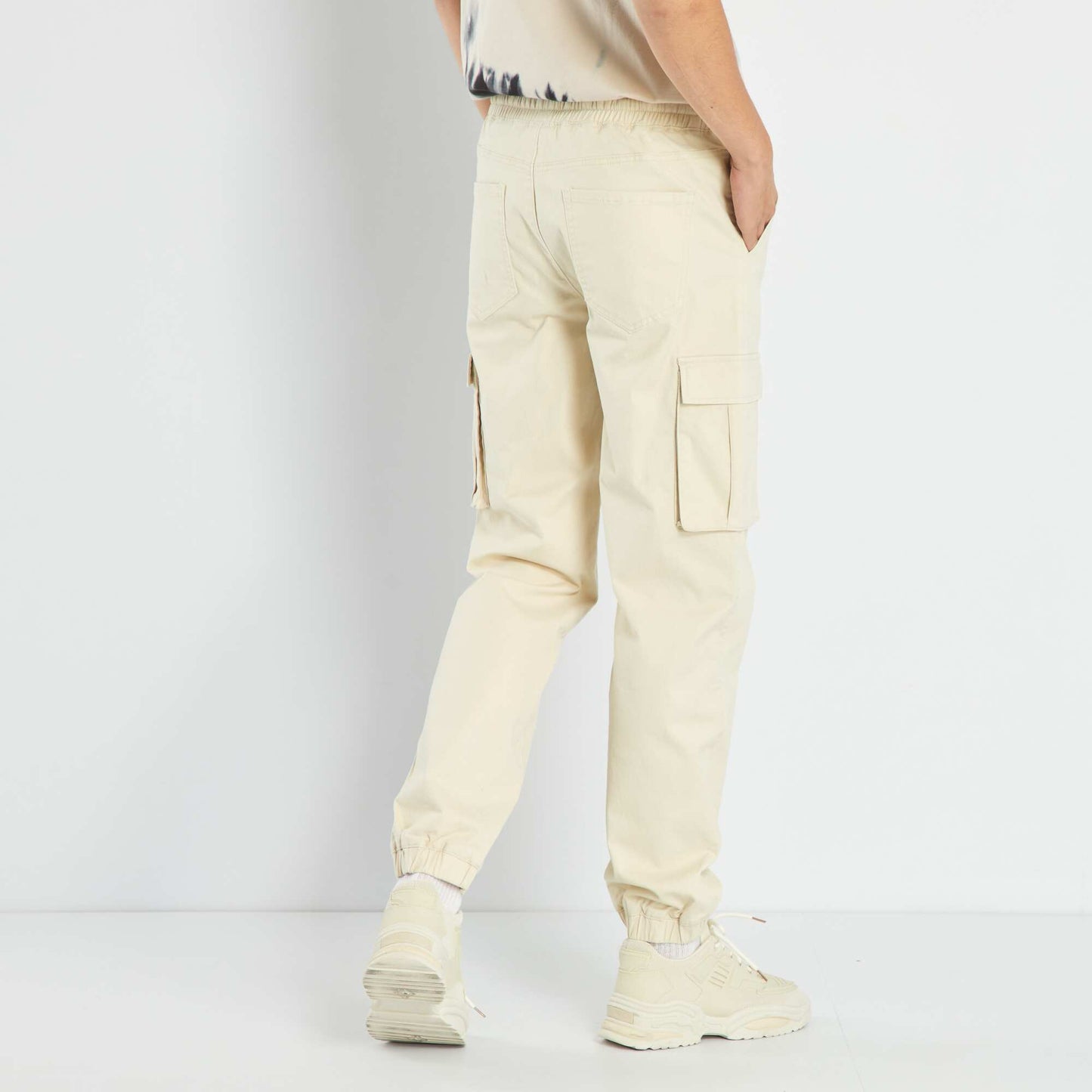 Pantalon chino avec poches rabats beige