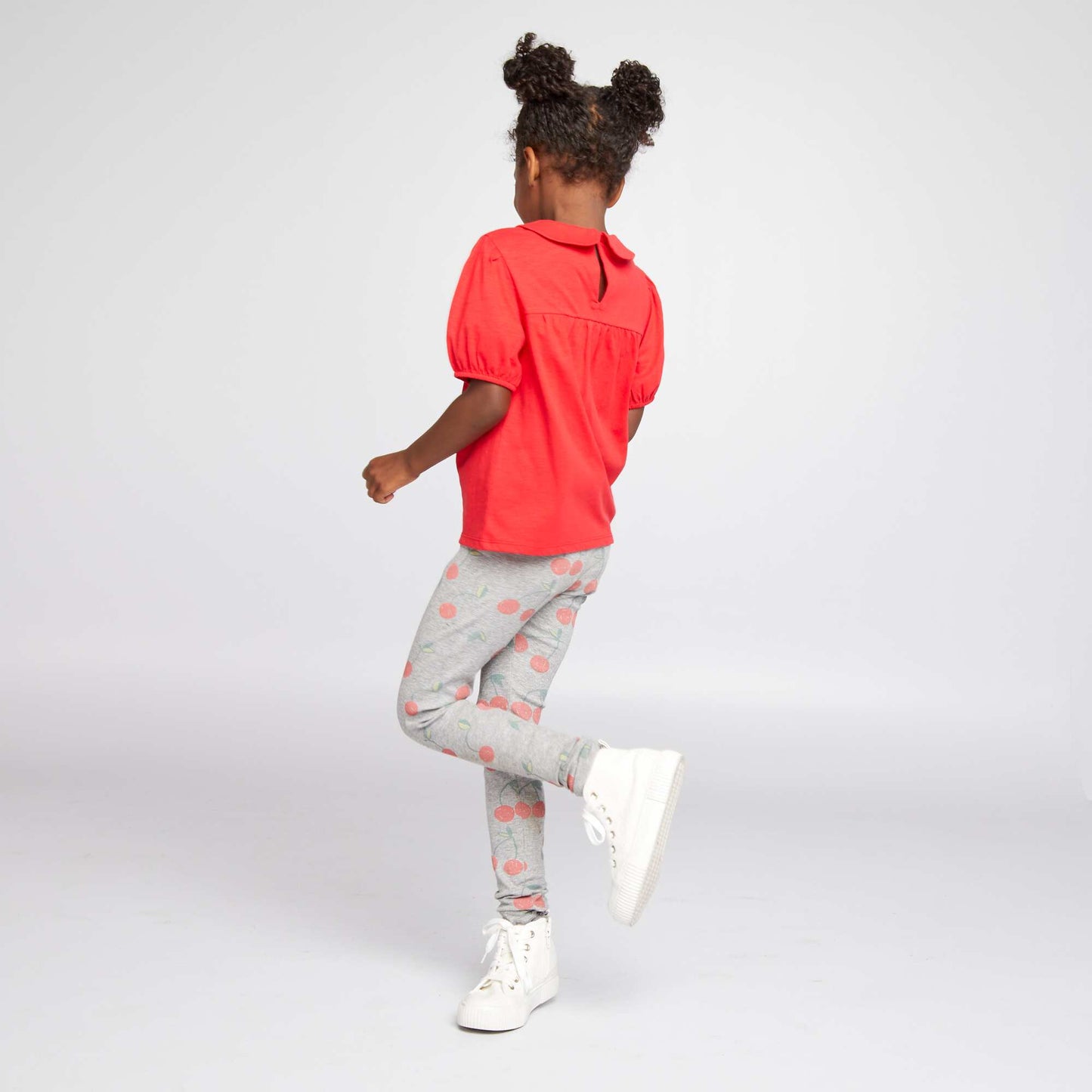 T-shirt avec col claudine Rouge