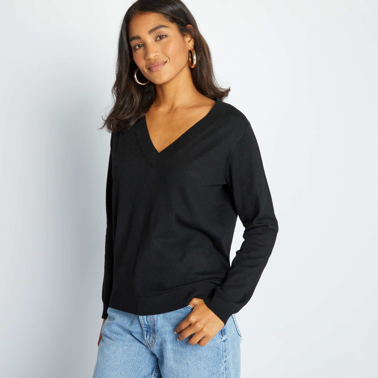 Pull en maille col V noir