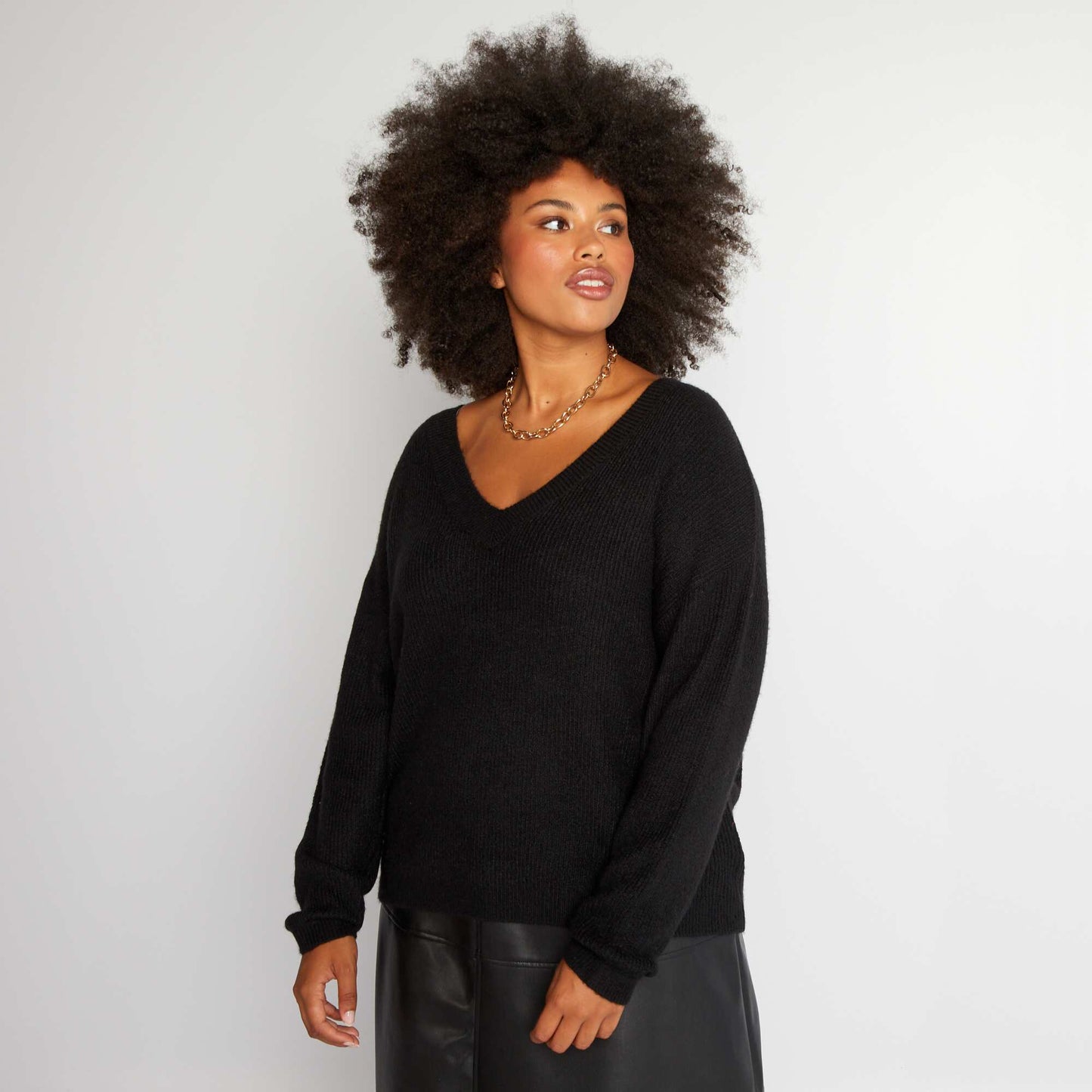 Pull en maille encolure V noir