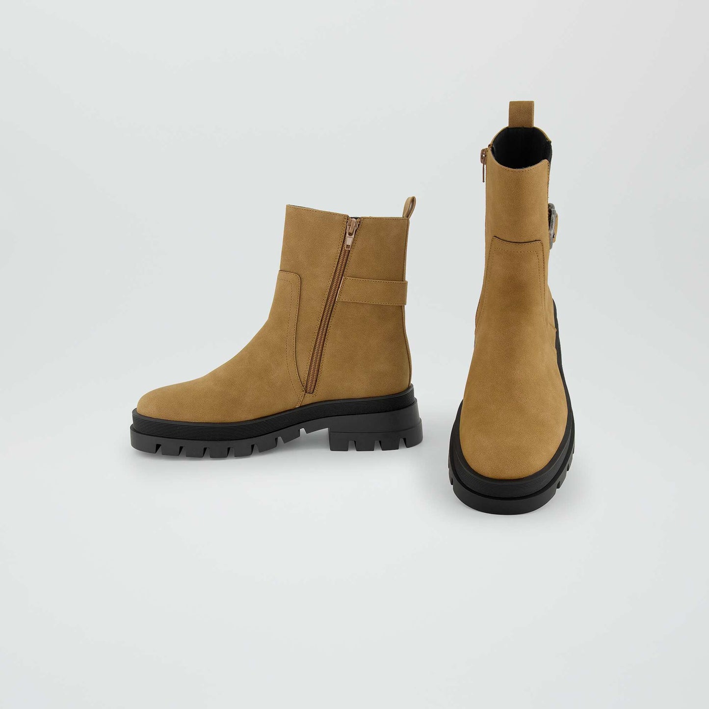 Boots type chelsea Marron