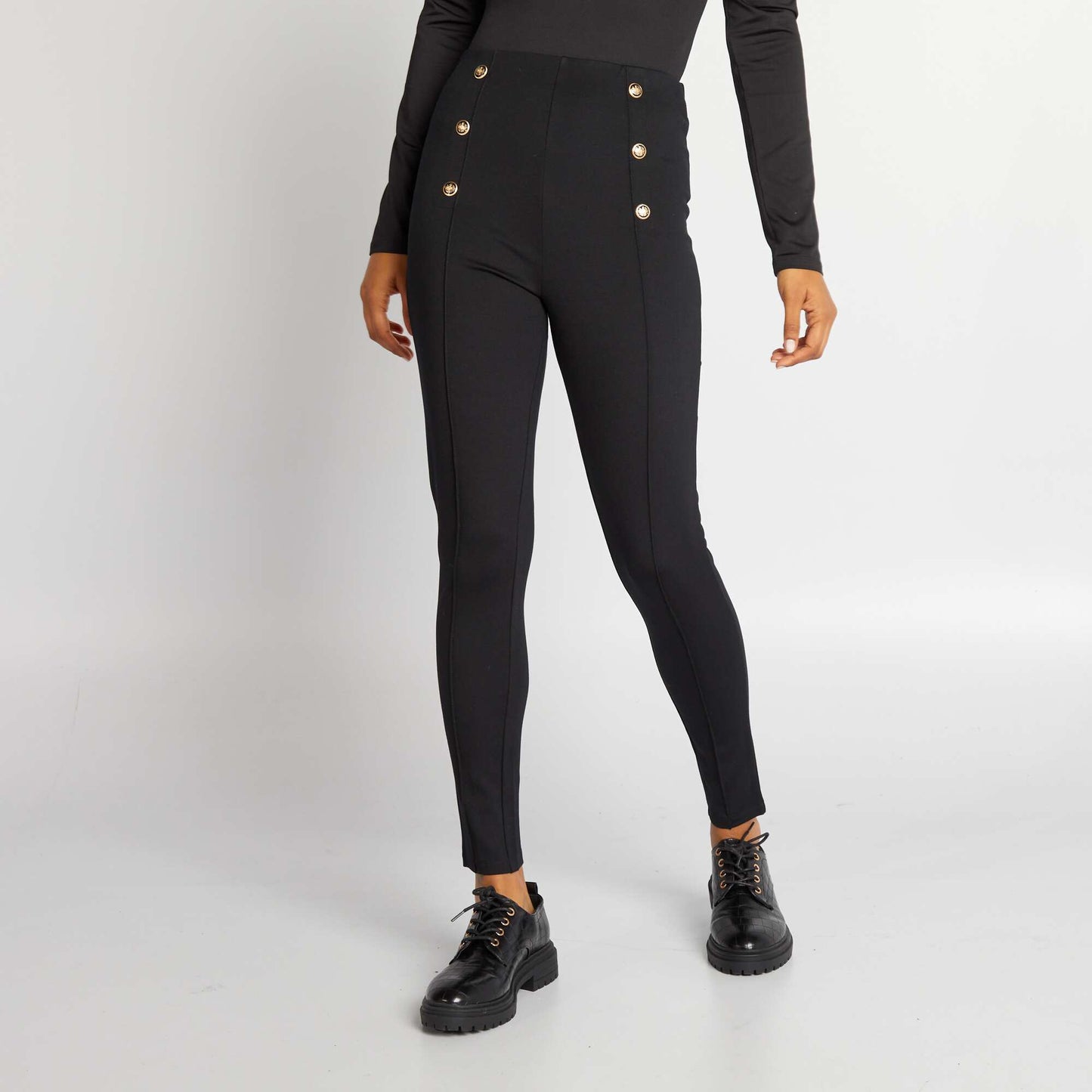 Pantalon taille hautes avec boutons fantaisie noir