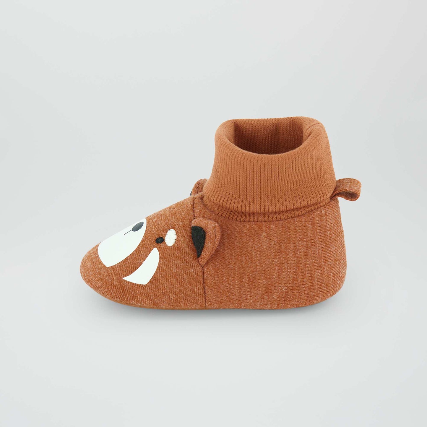 Chaussons 'Panda roux' Marron