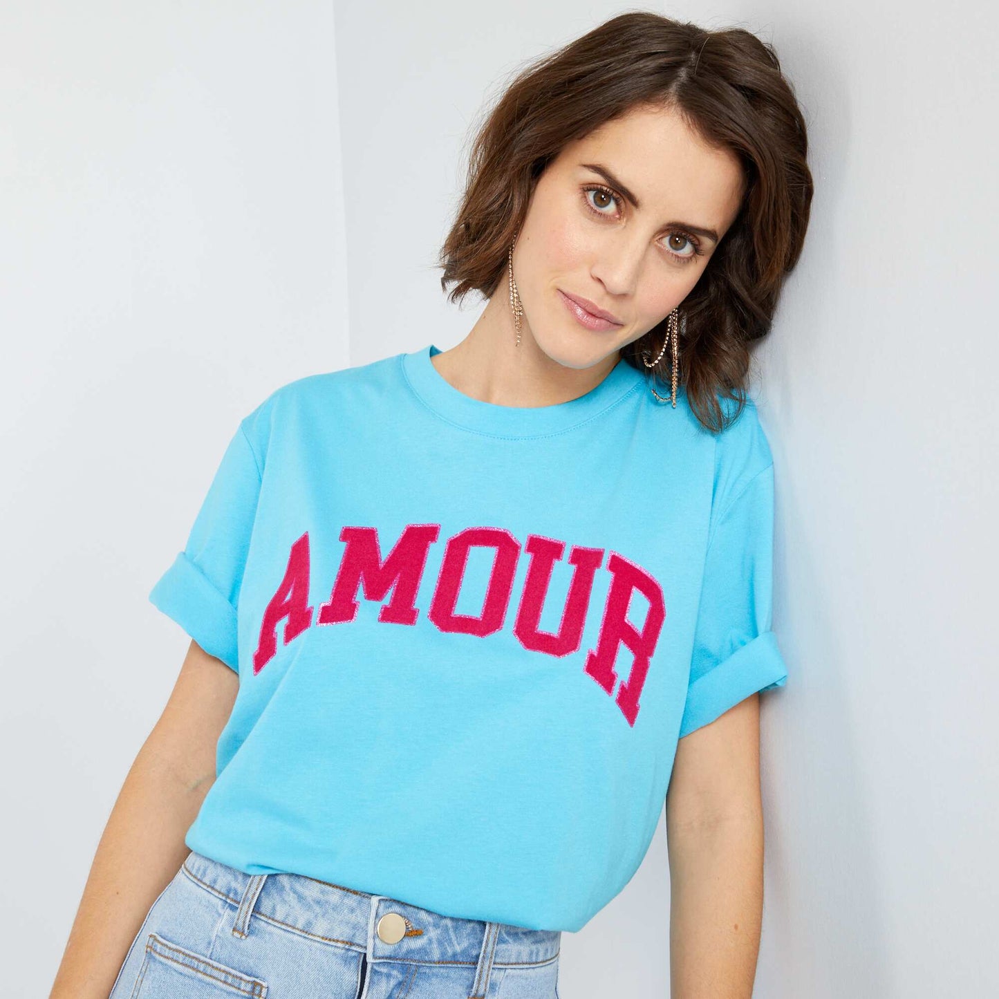 T-shirt 'Amour'   col rond bleu cyan