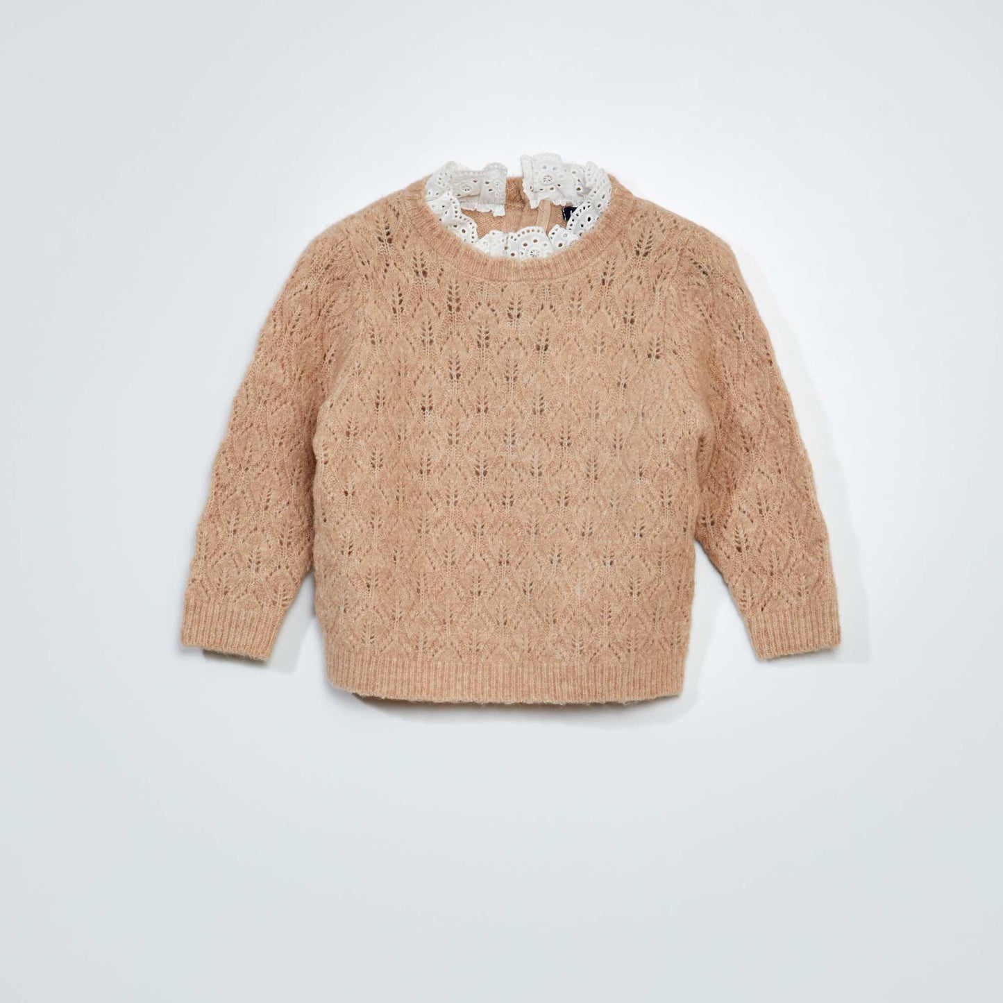 Pull en maille ajourée  + broderie anglaise Beige