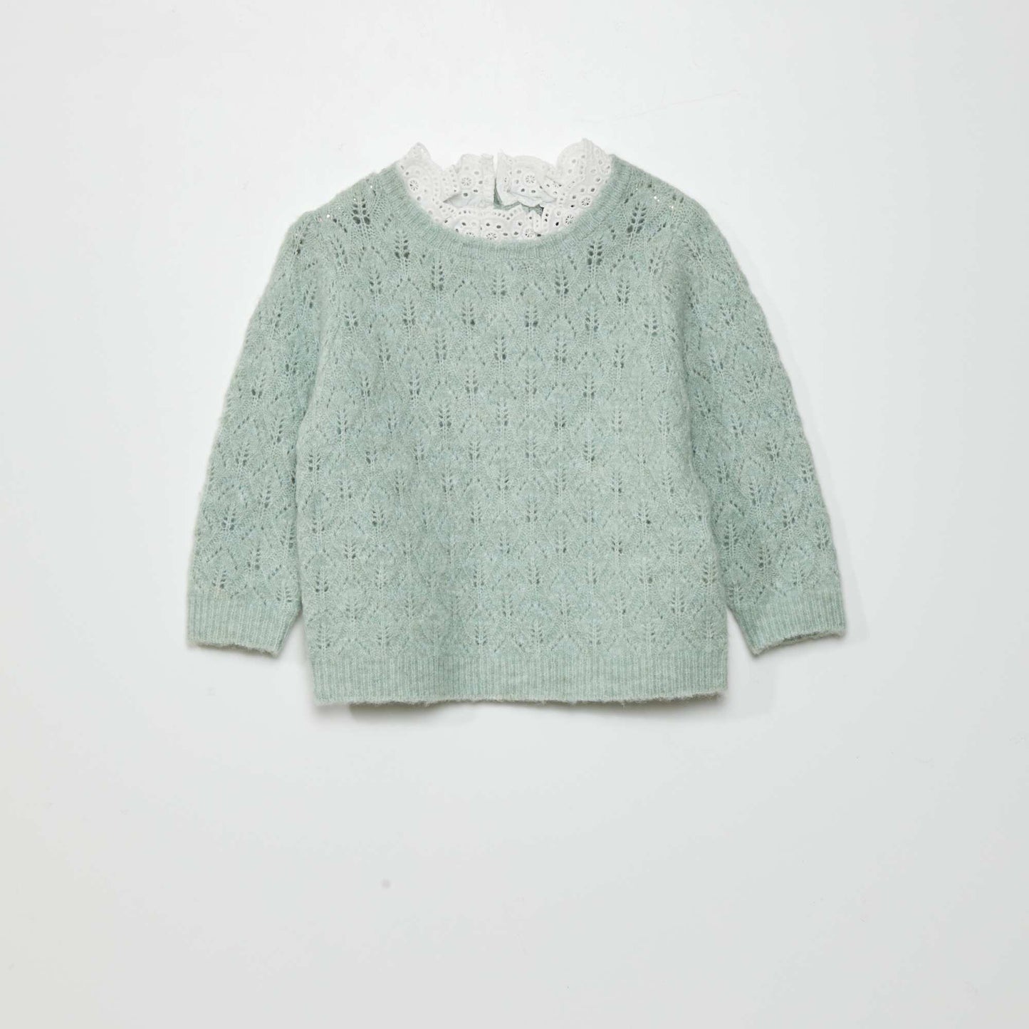 Pull en maille ajourée  + broderie anglaise Vert