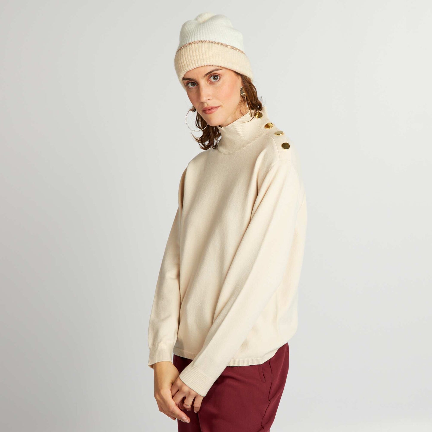 Pull en maille avec boutons fantaisie Blanc cr me