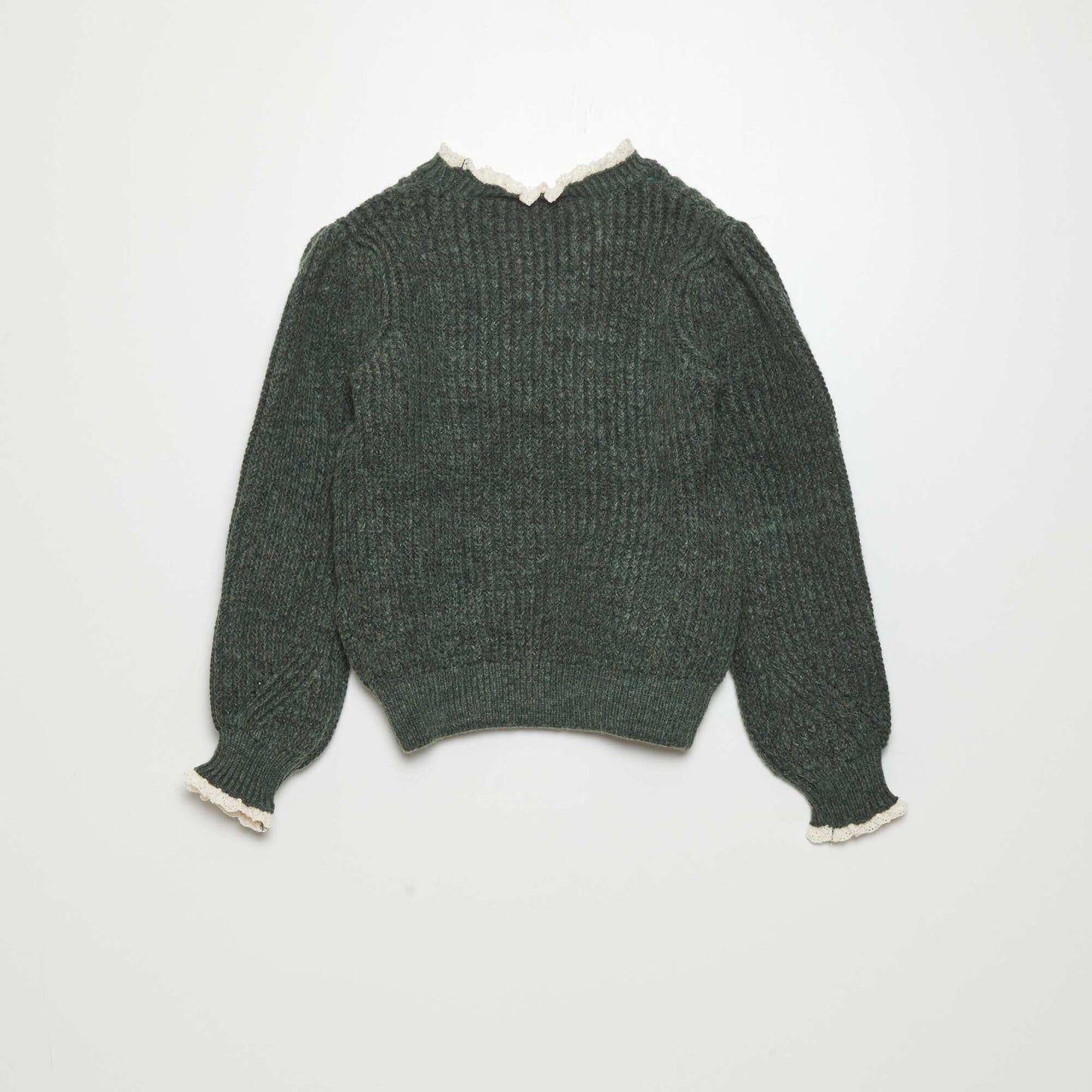 Pull en maille avec broderie anglaise vert gris