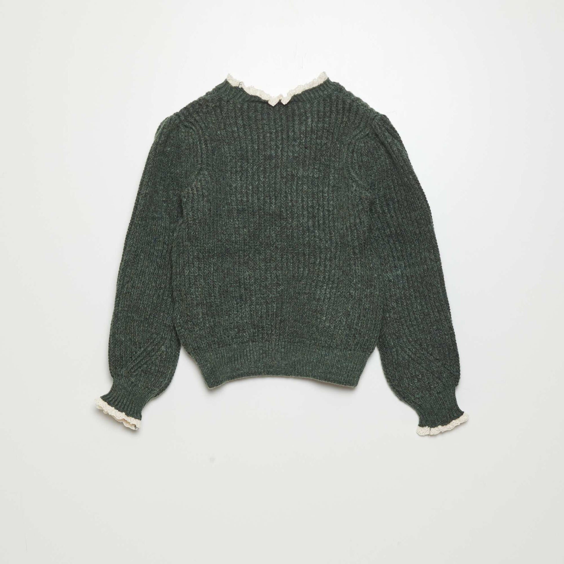 Pull en maille avec broderie anglaise vert gris