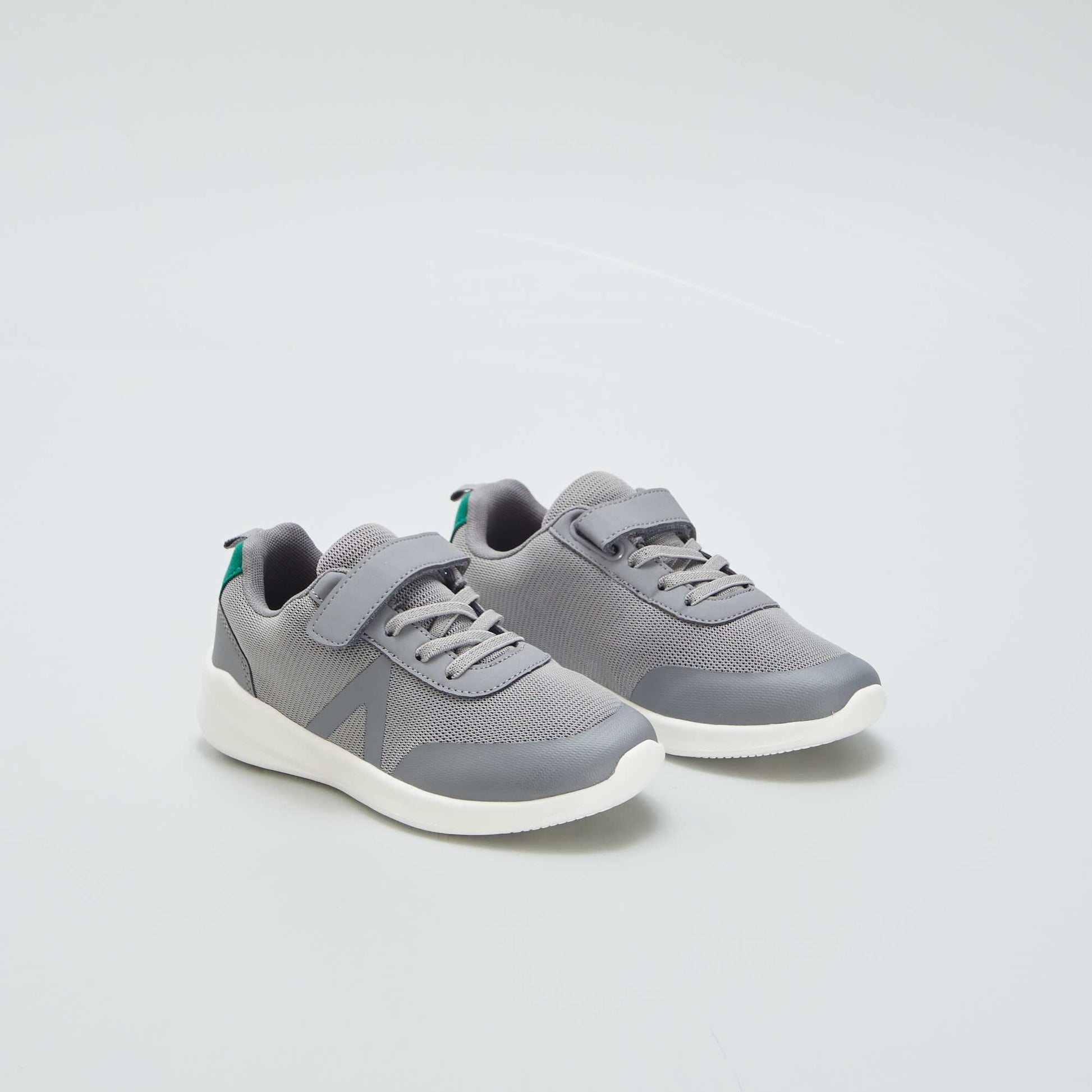 Baskets basses running Gris/vert