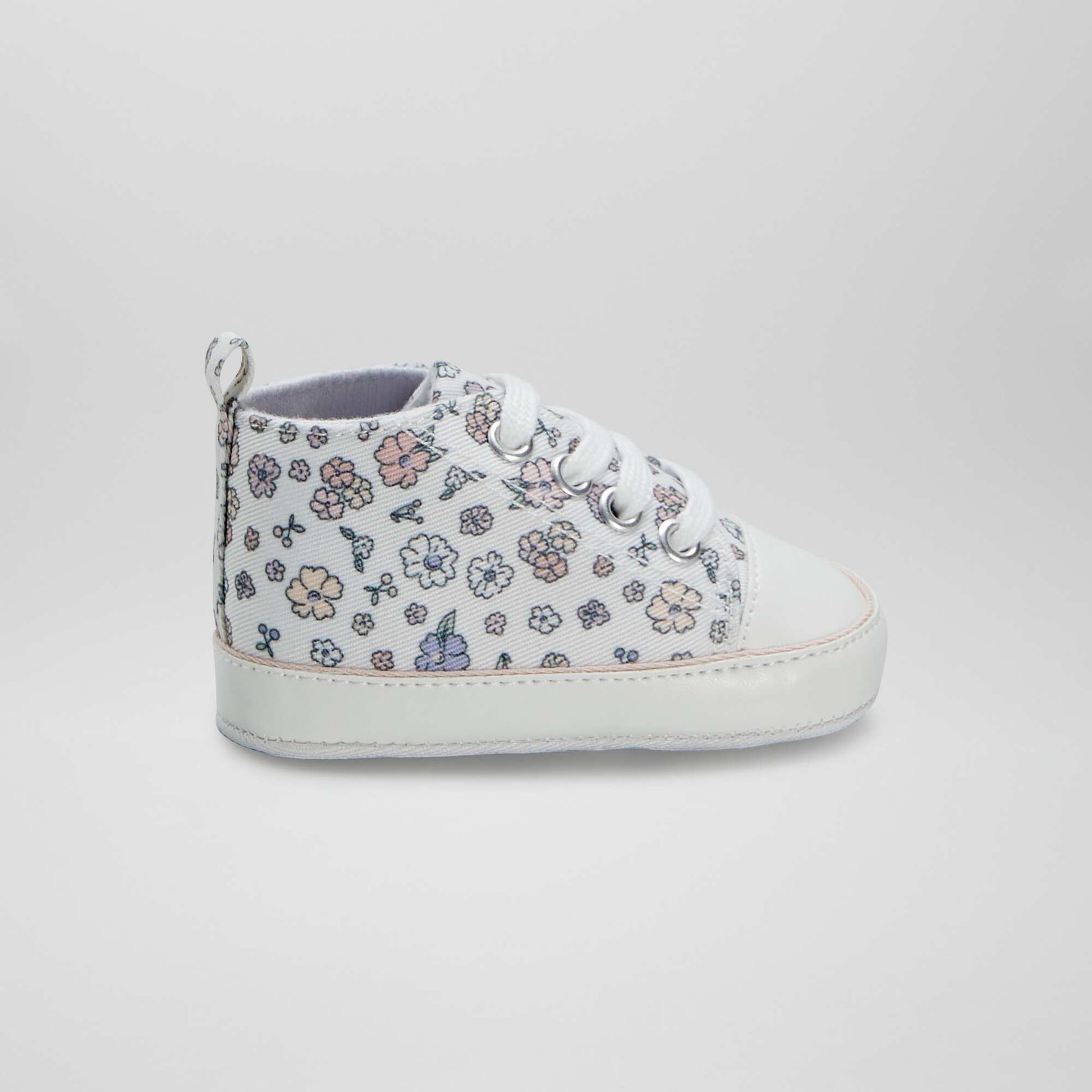 Baskets montantes en toile fleuries Ecru