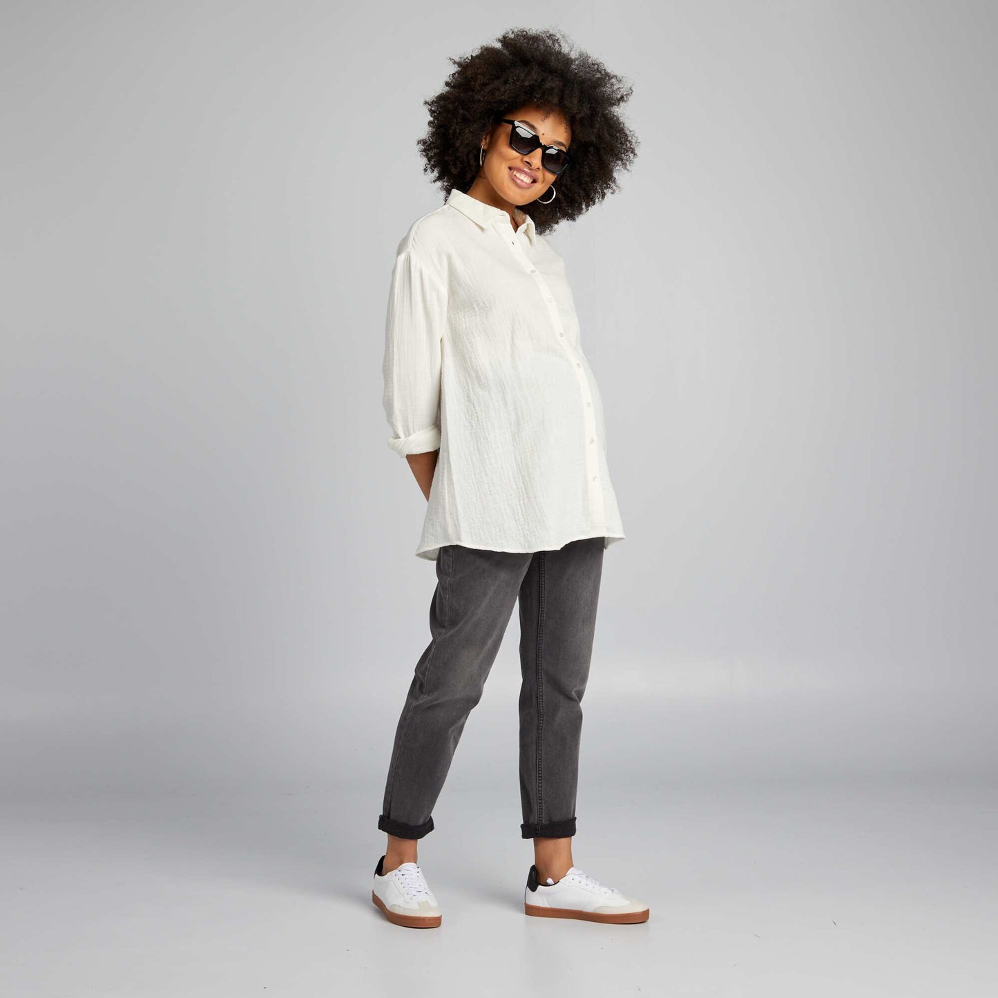 Chemise en gaze de coton d'allaitement blanc