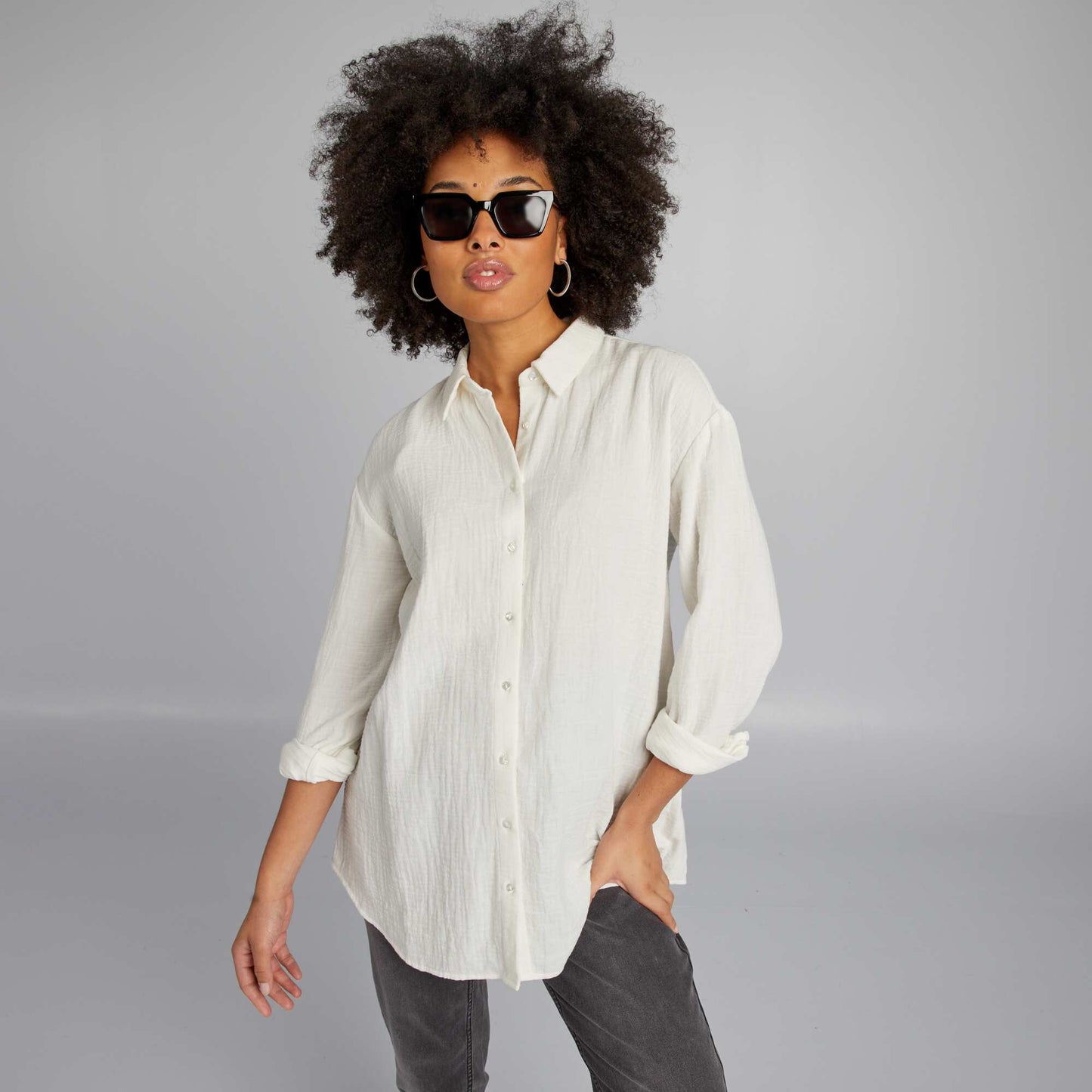 Chemise en gaze de coton d'allaitement blanc