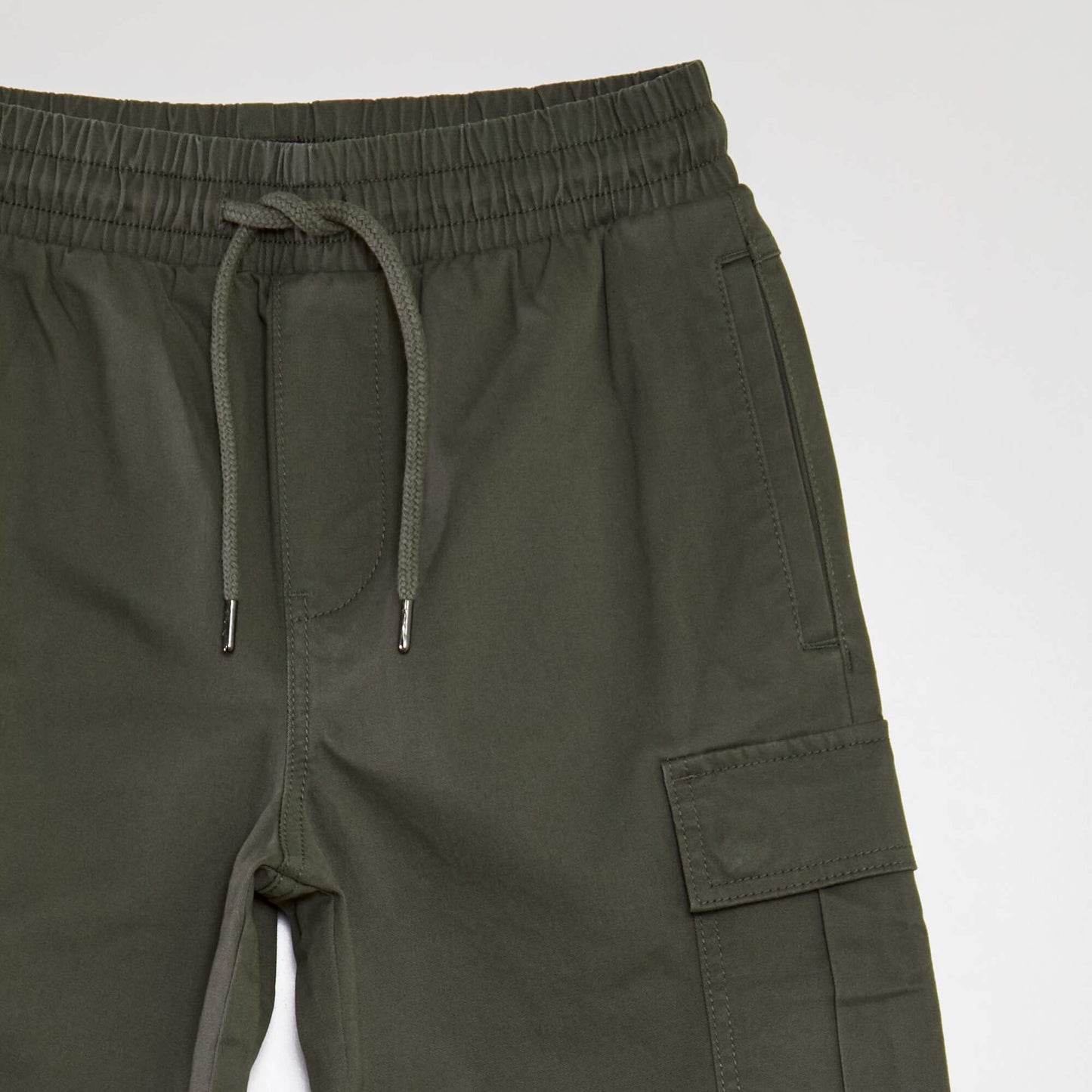 Pantalon battle avec poches rabats Kaki