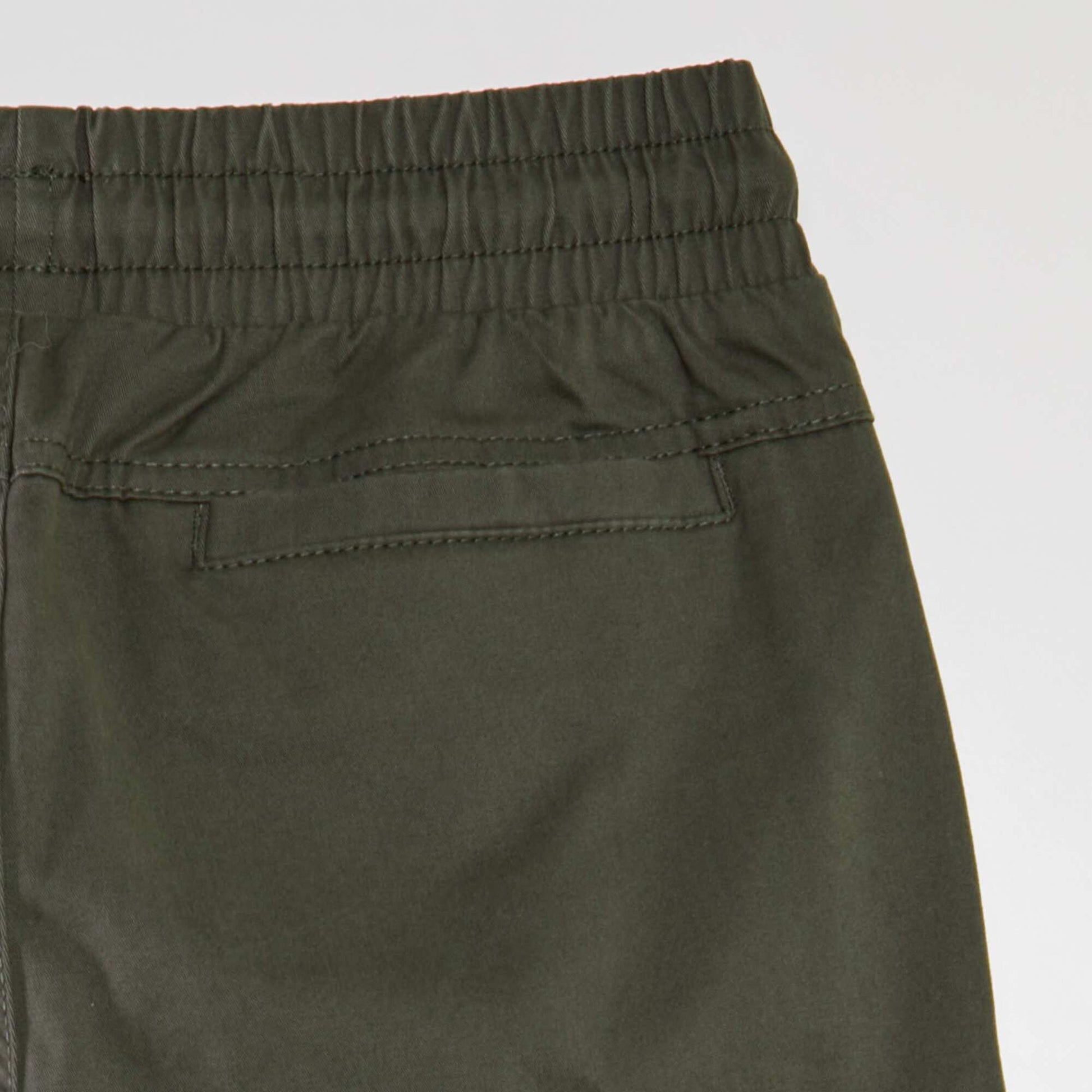 Pantalon battle avec poches rabats Kaki