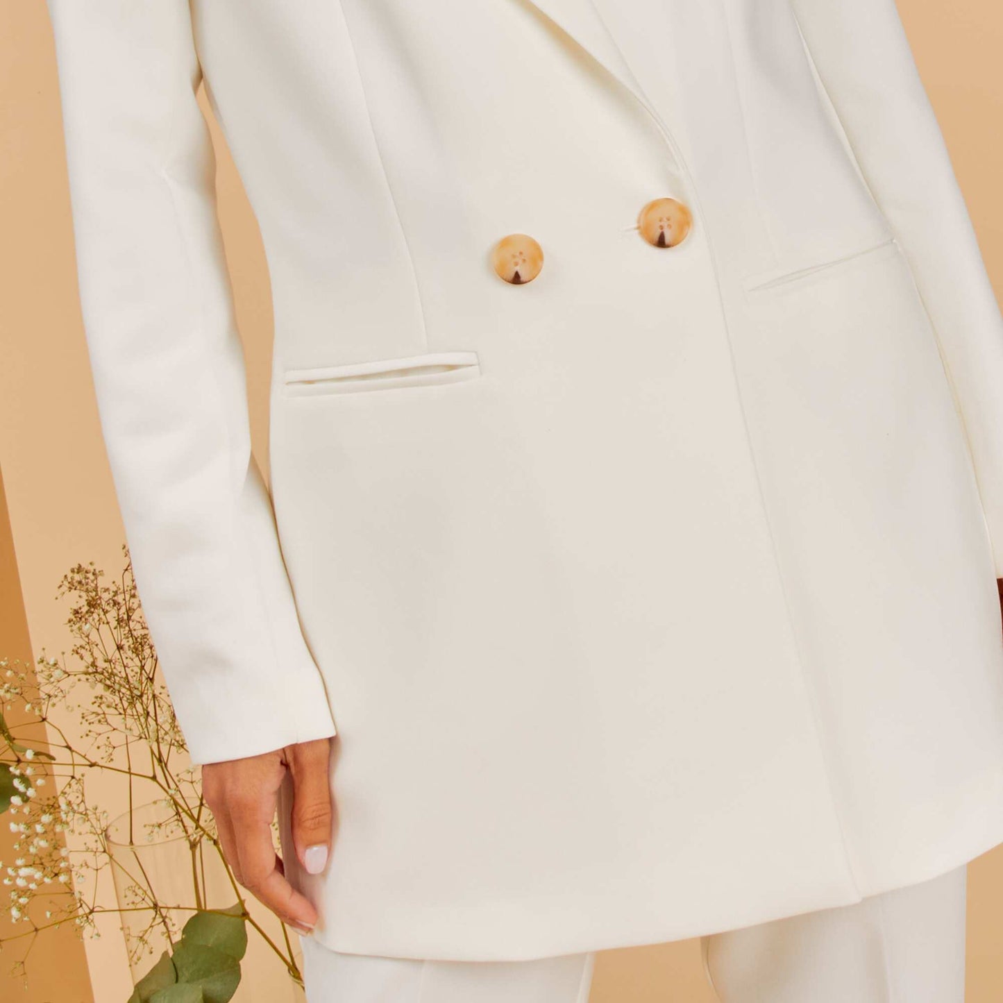 Veste longue de tailleur blanc cass