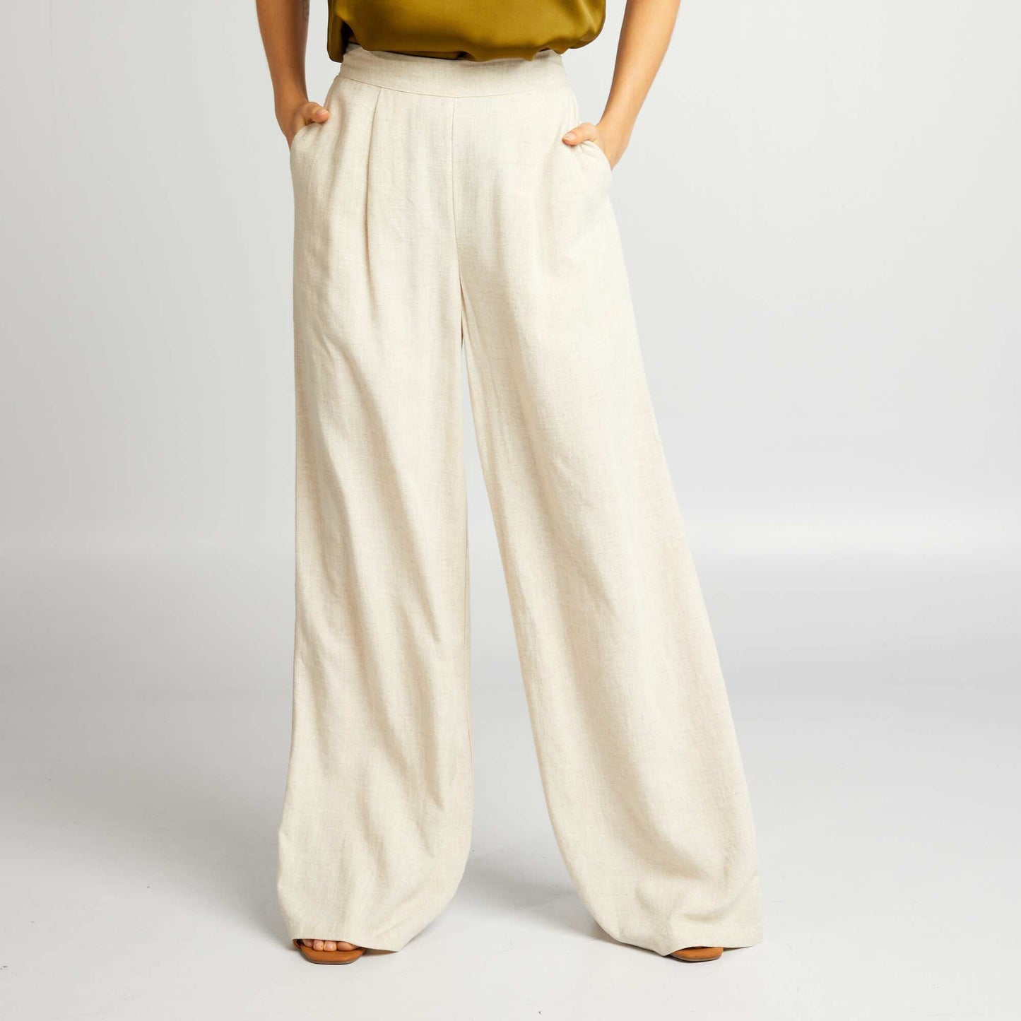 Pantalon large en lin Beige