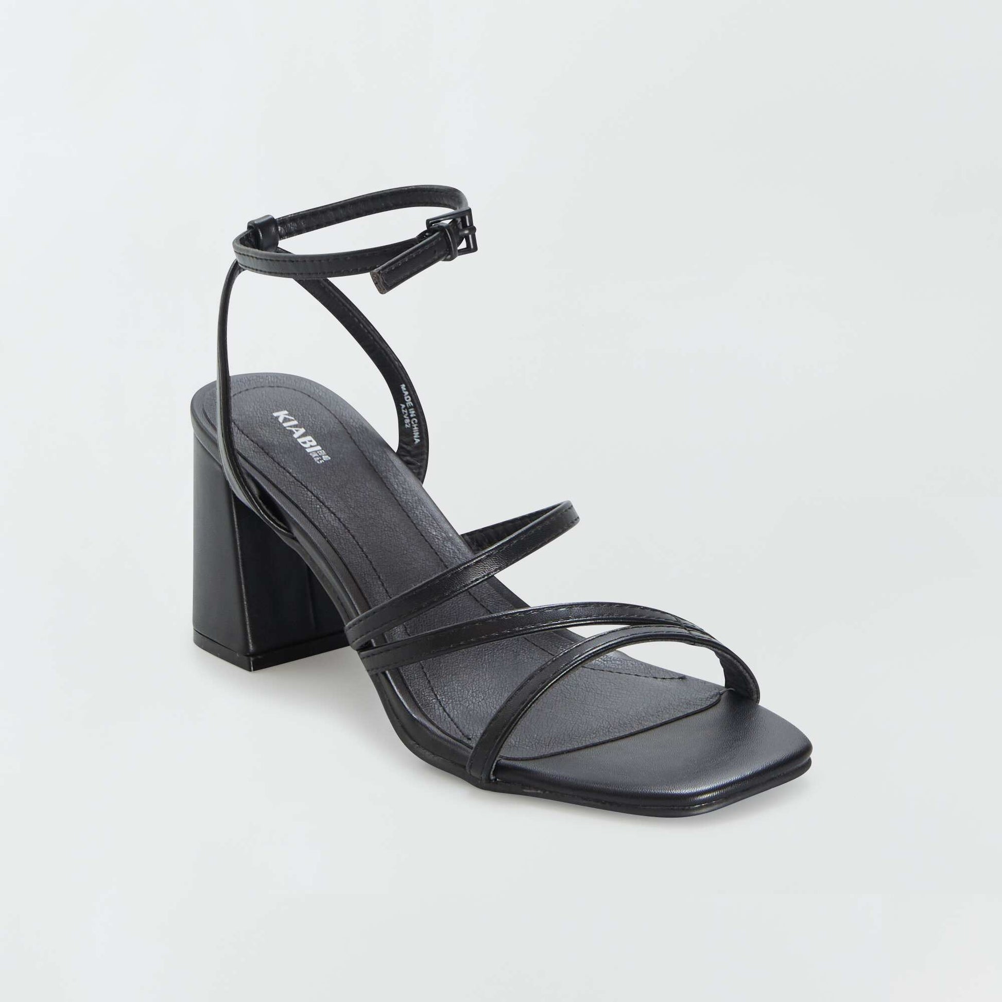 Sandales talon carr avec brides Noir