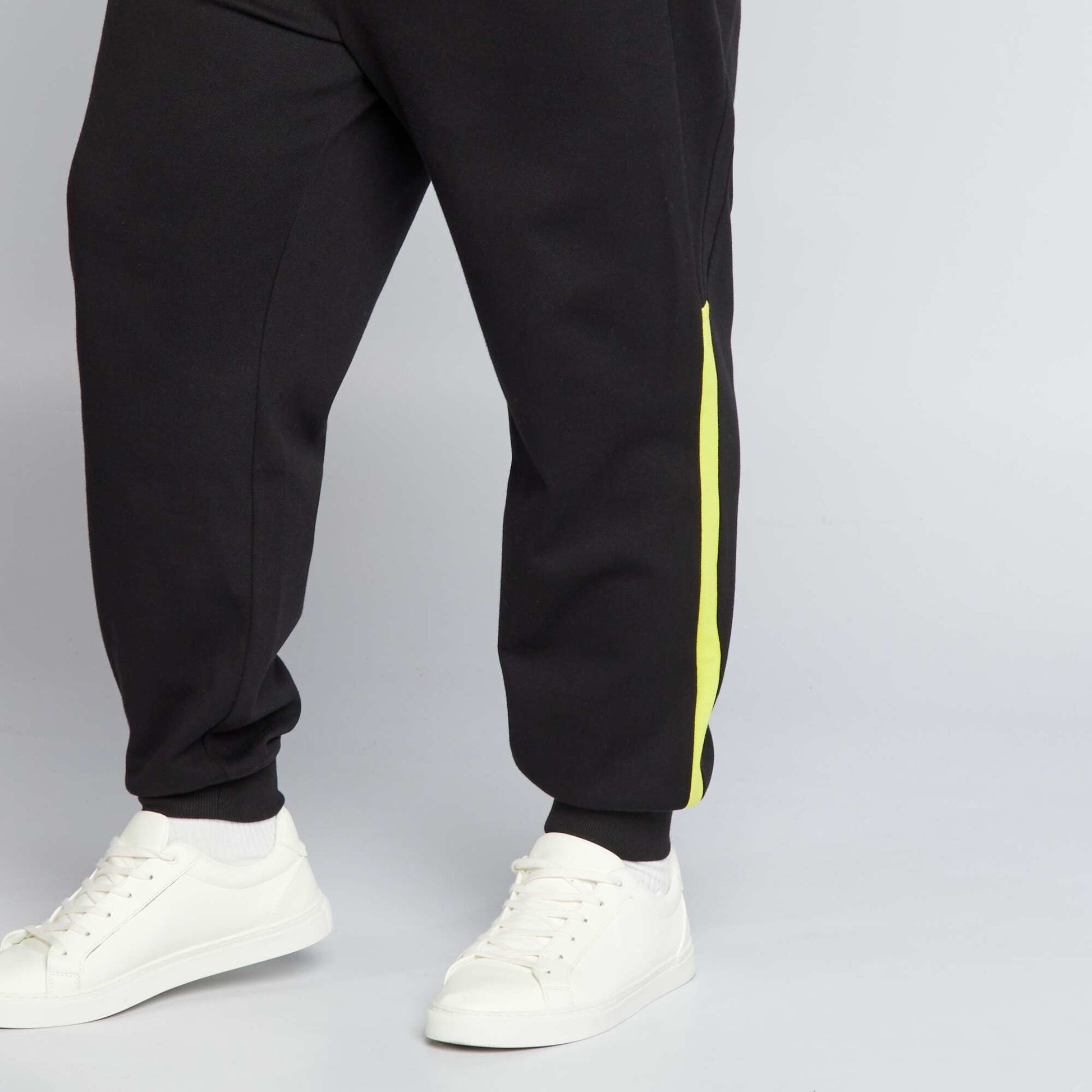 Pantalon jogging maille piqu e noir