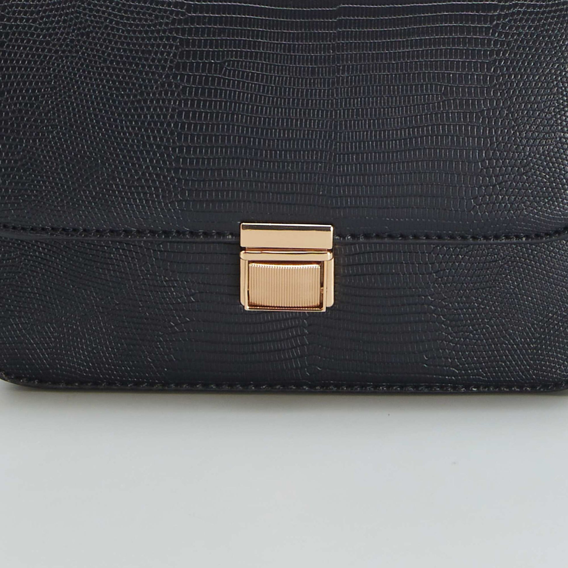 Sac rigide en bandouli re Noir effet croco