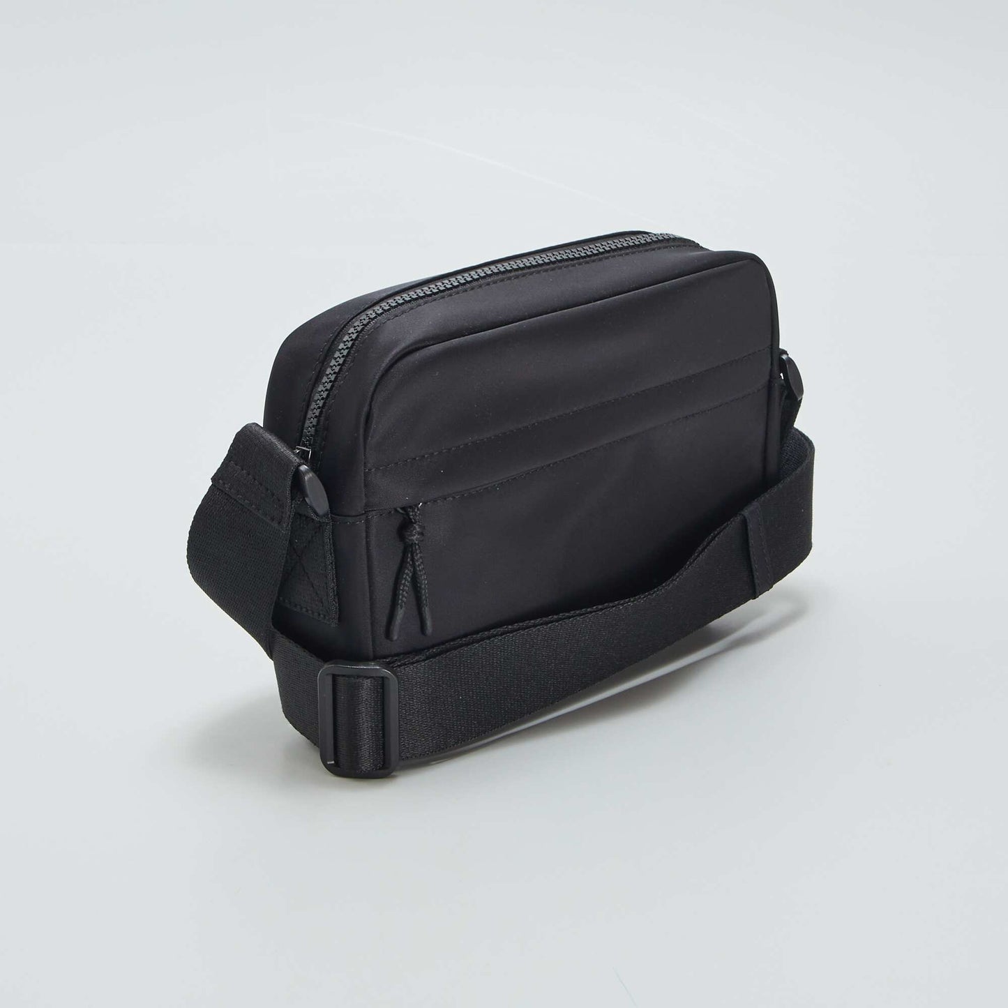 Sacoche bandouli re en textile Noir