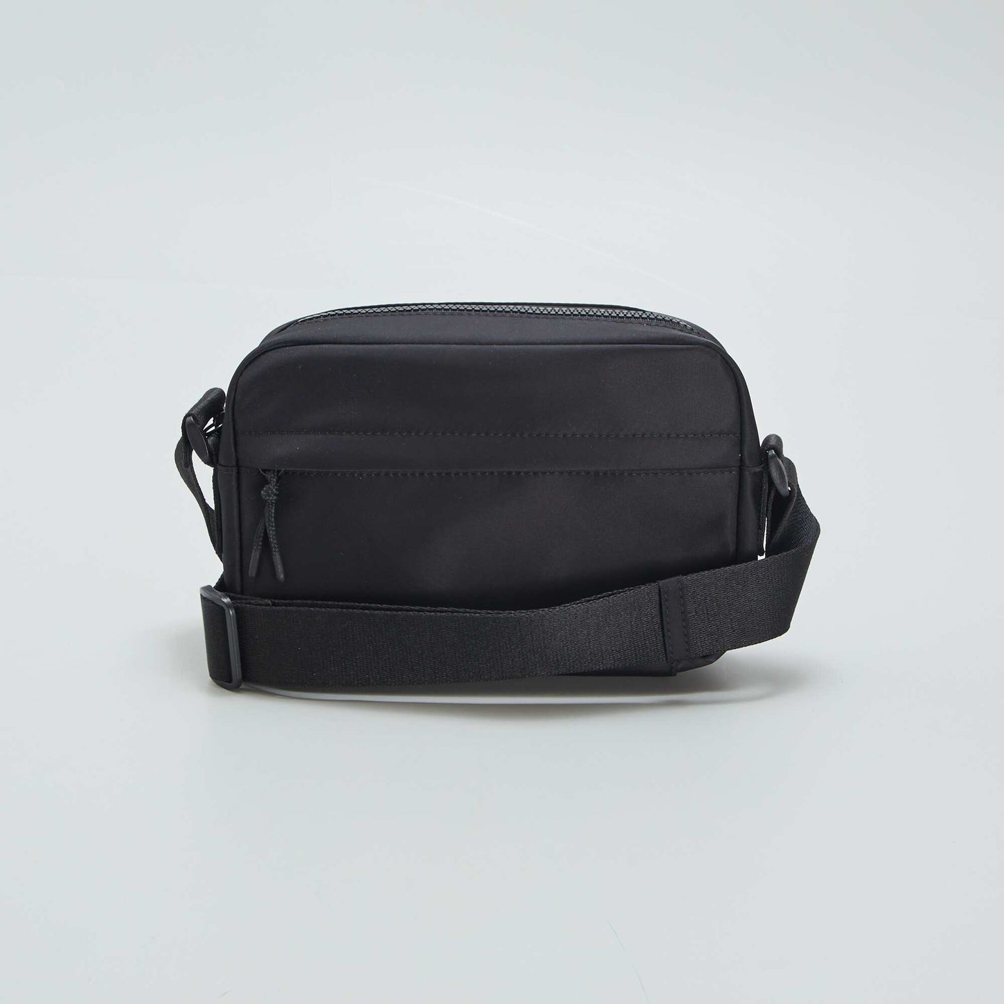 Sacoche bandouli re en textile Noir