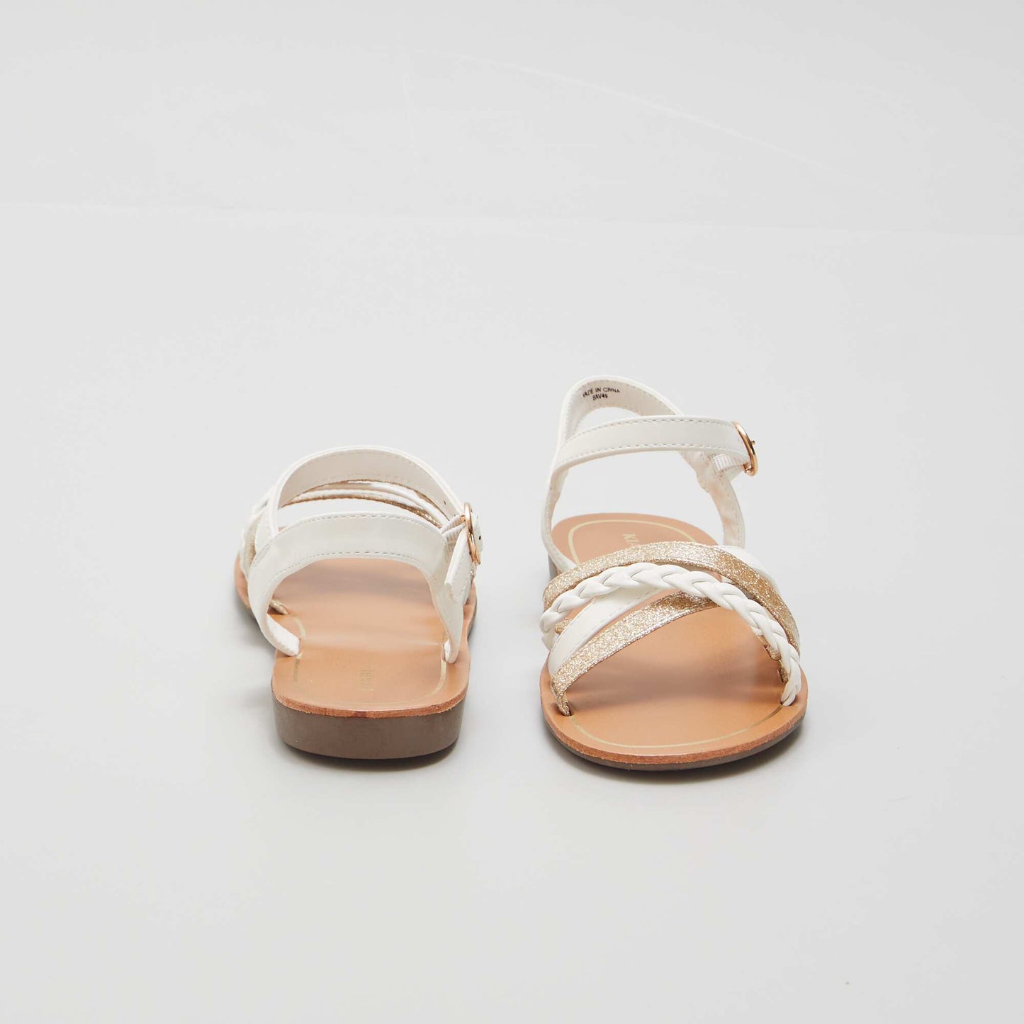 Sandales multiples brides fantaisies blanc