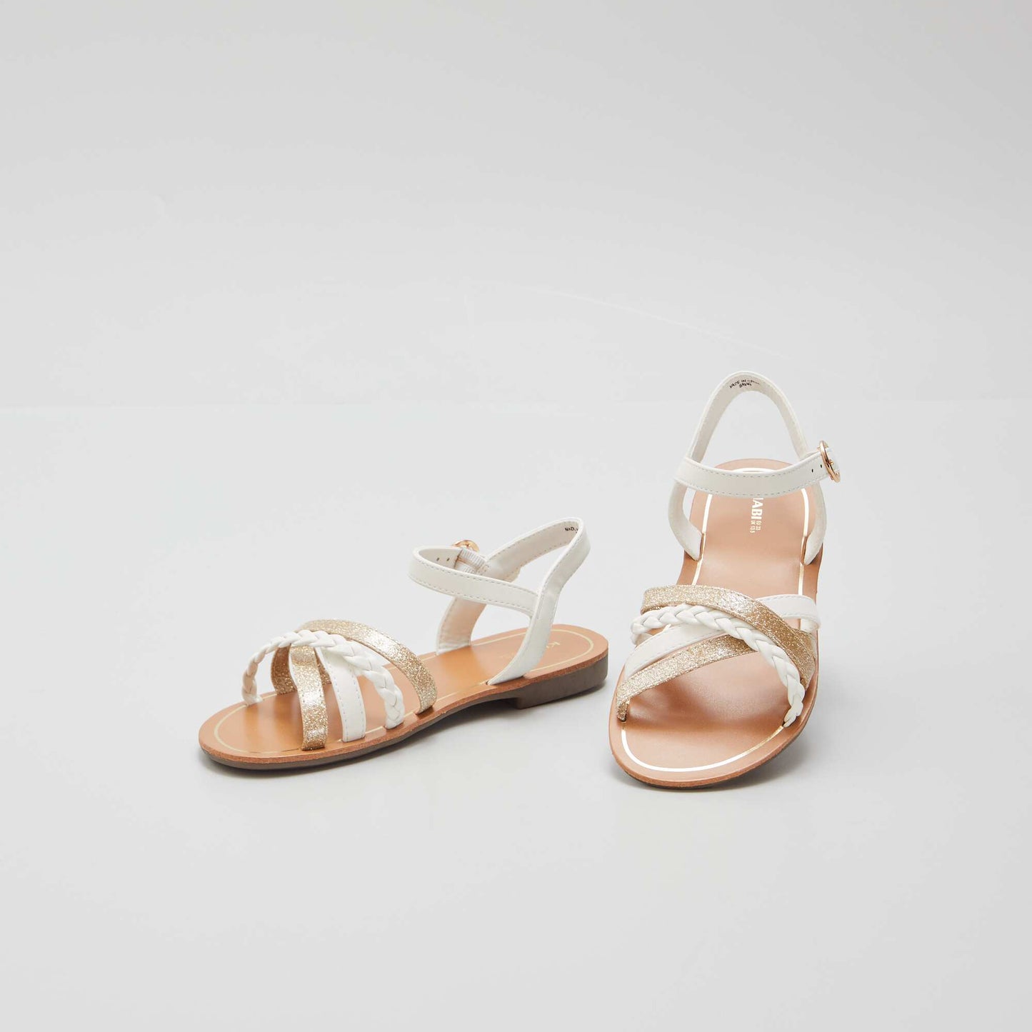 Sandales multiples brides fantaisies blanc
