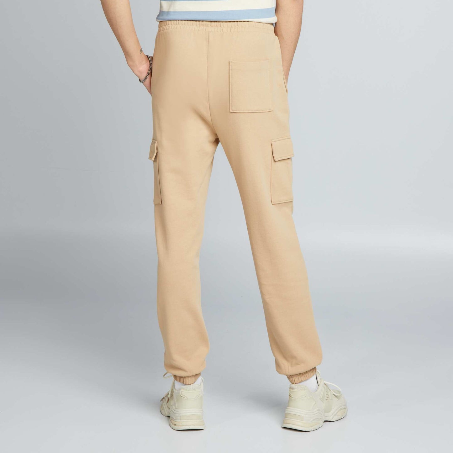 Pantalon de jogging style cargo Beige