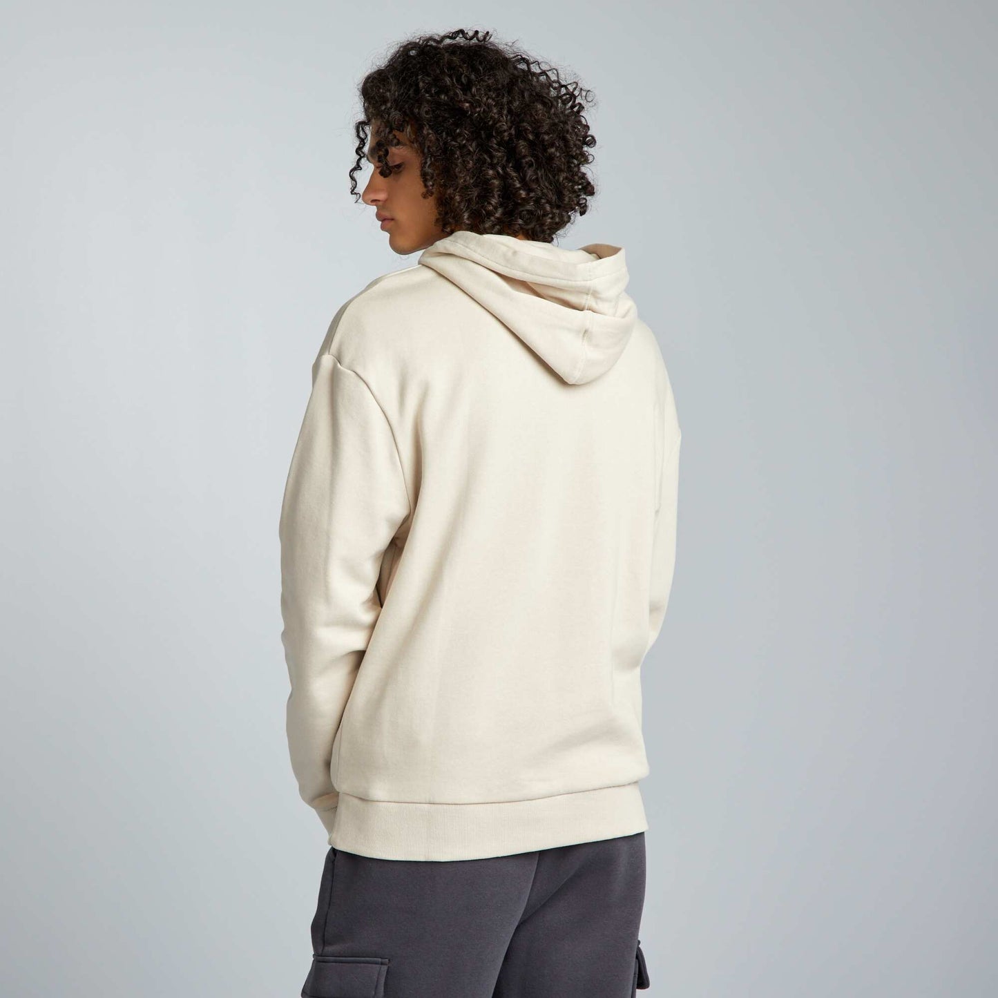 Sweat à capuche imprimé Beige