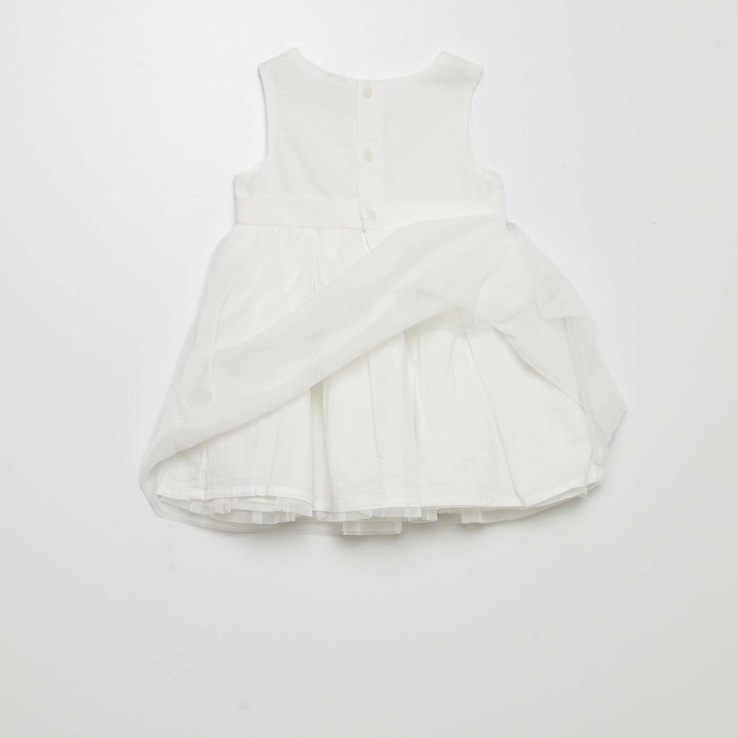 Robe  vas e en tulle blanc