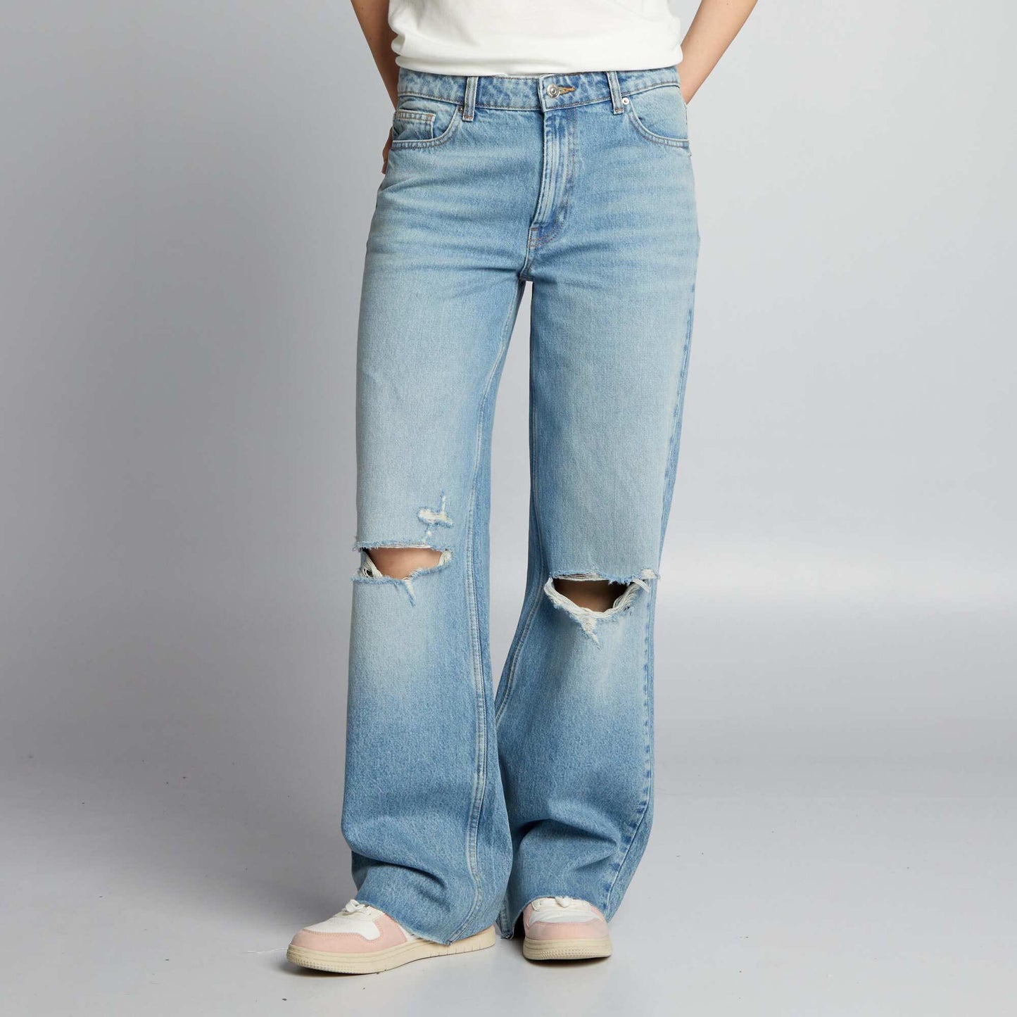 Jean wide leg avec abrasions Bleu