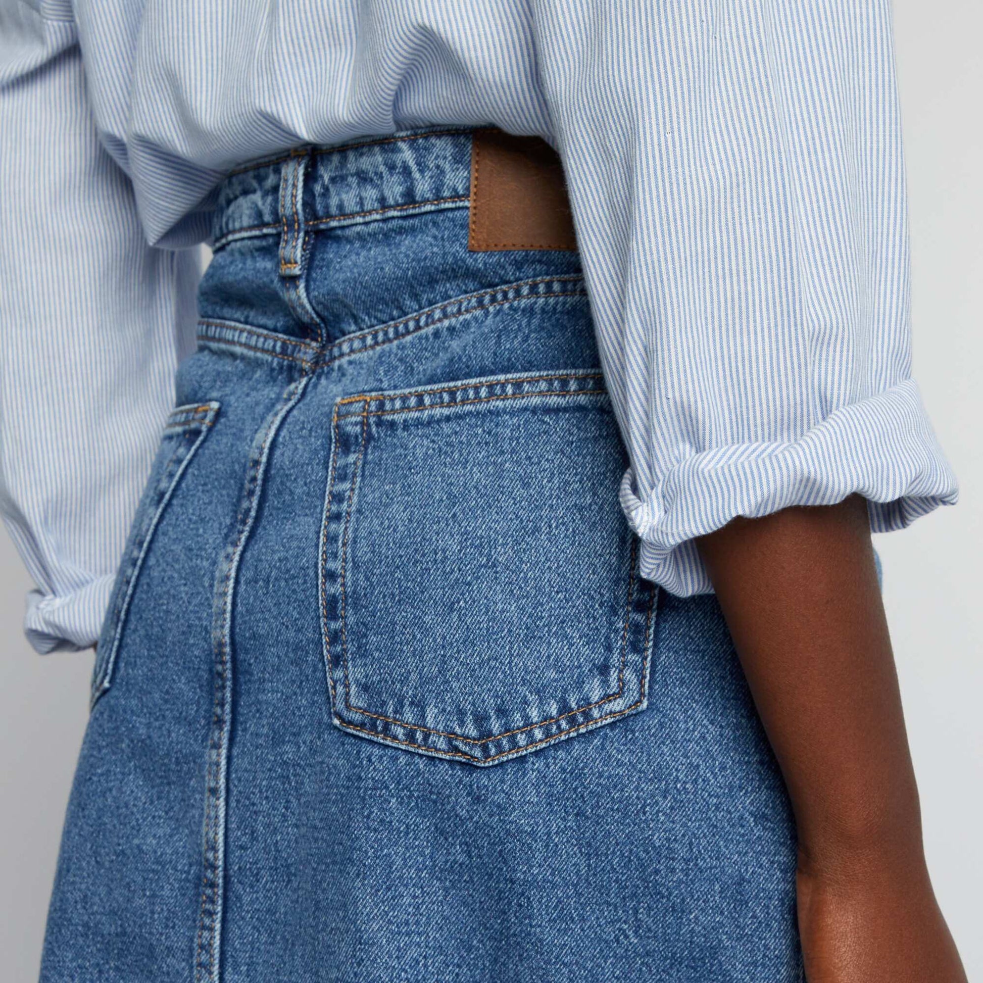 Jupe en jean avec fente Bleu