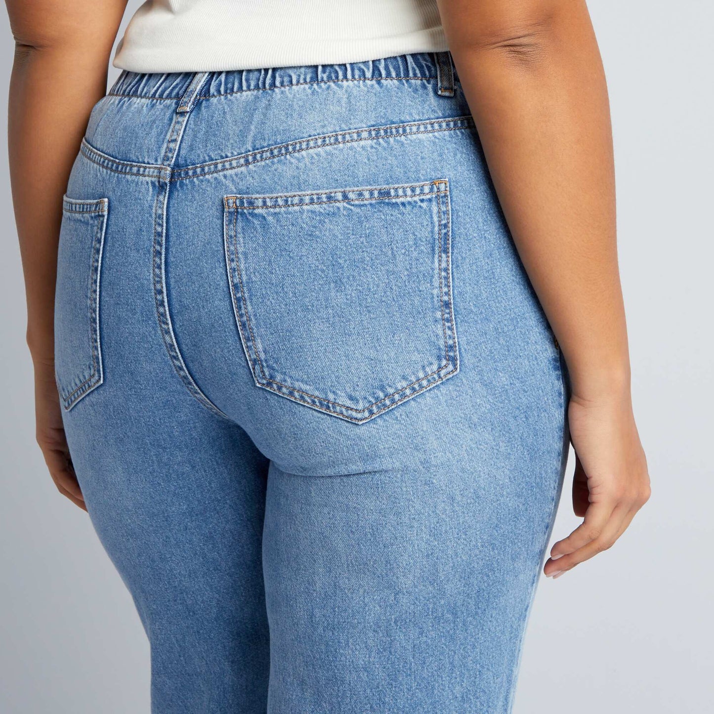 Jean à taille élastiquée Bleu