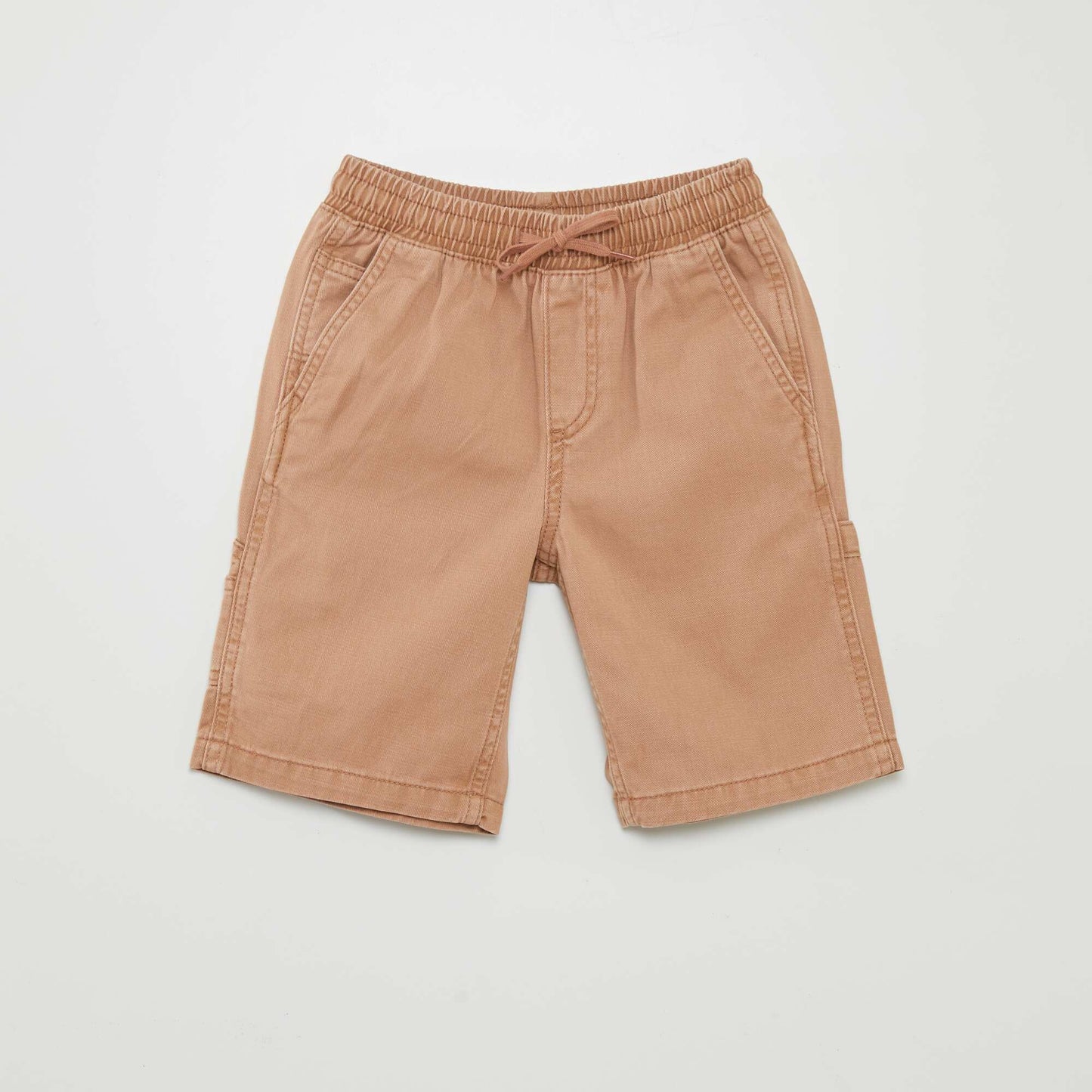 Short lastiqu fa on denim Camel