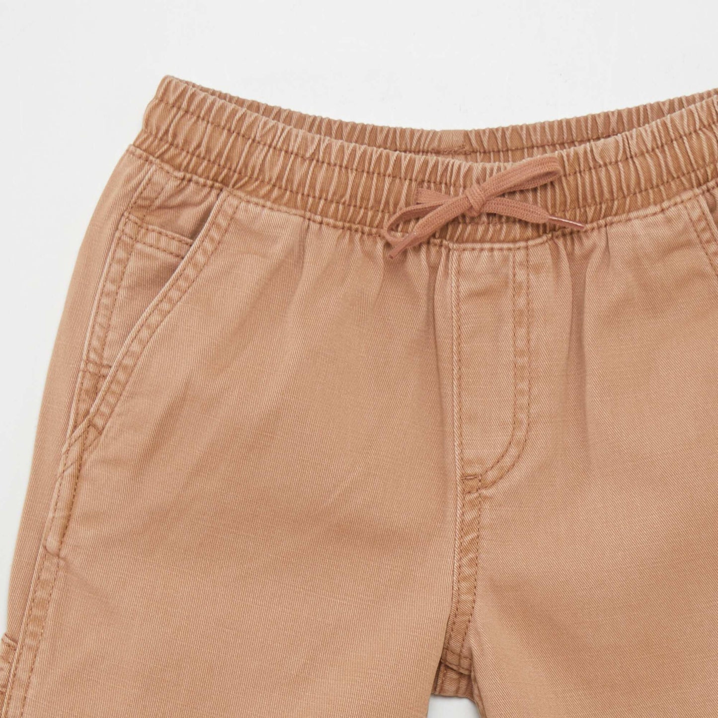 Short lastiqu fa on denim Camel